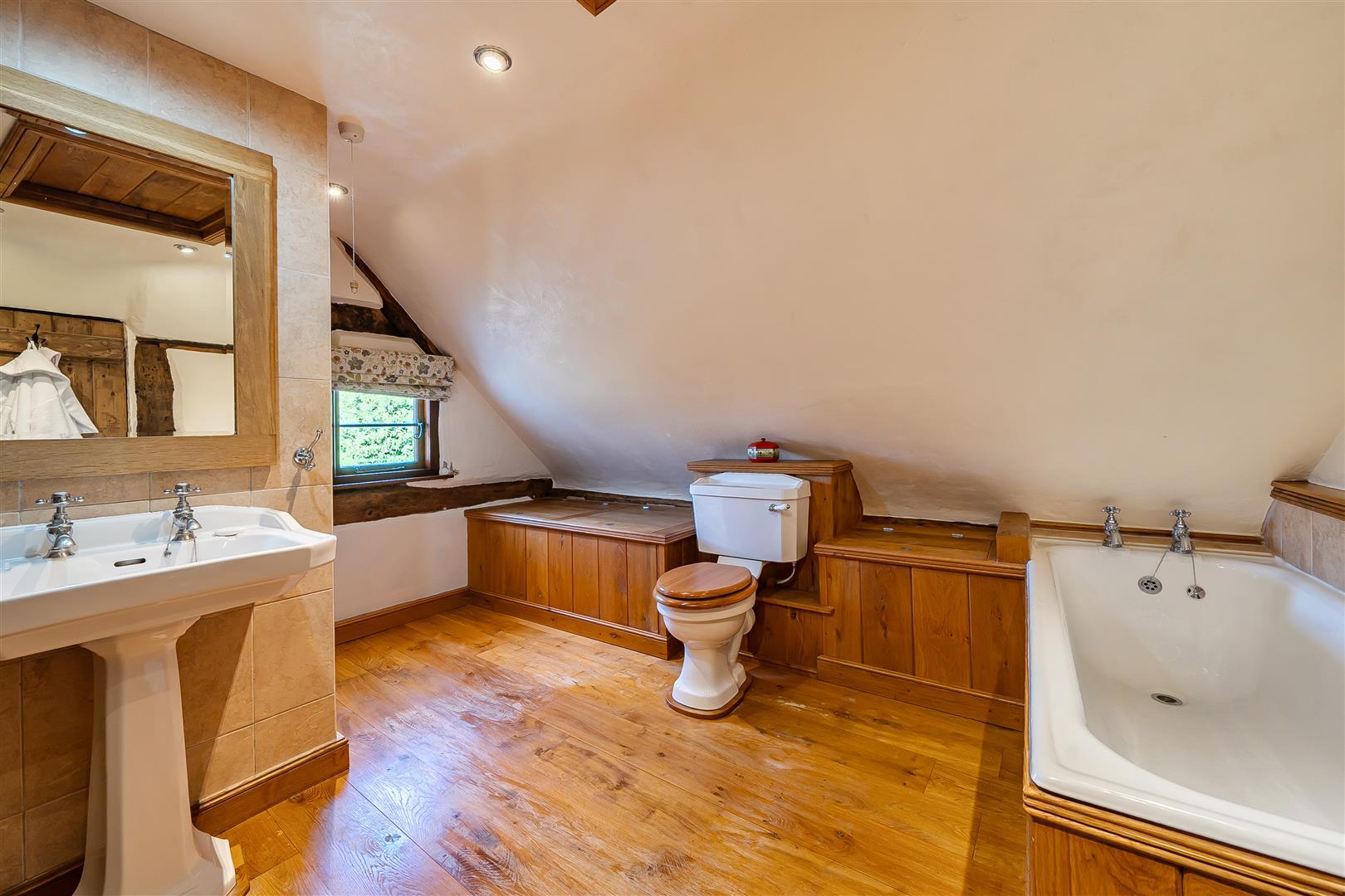 Property Image 4f82307e-cc74-4fd7-a6fd-f04909e343cb