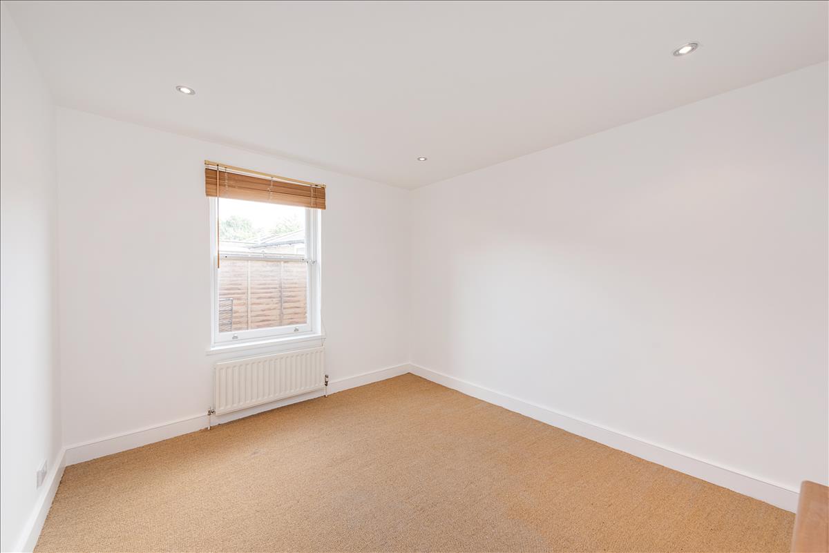 Property Image 4f8502a5-6d39-4c6b-bd64-f3a9edce489b