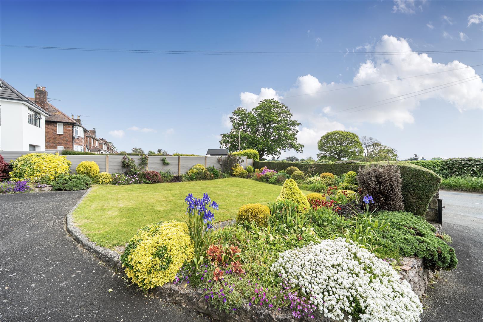 Property Image 4f886339-bf5e-4b7c-a67e-fe23d8f46580