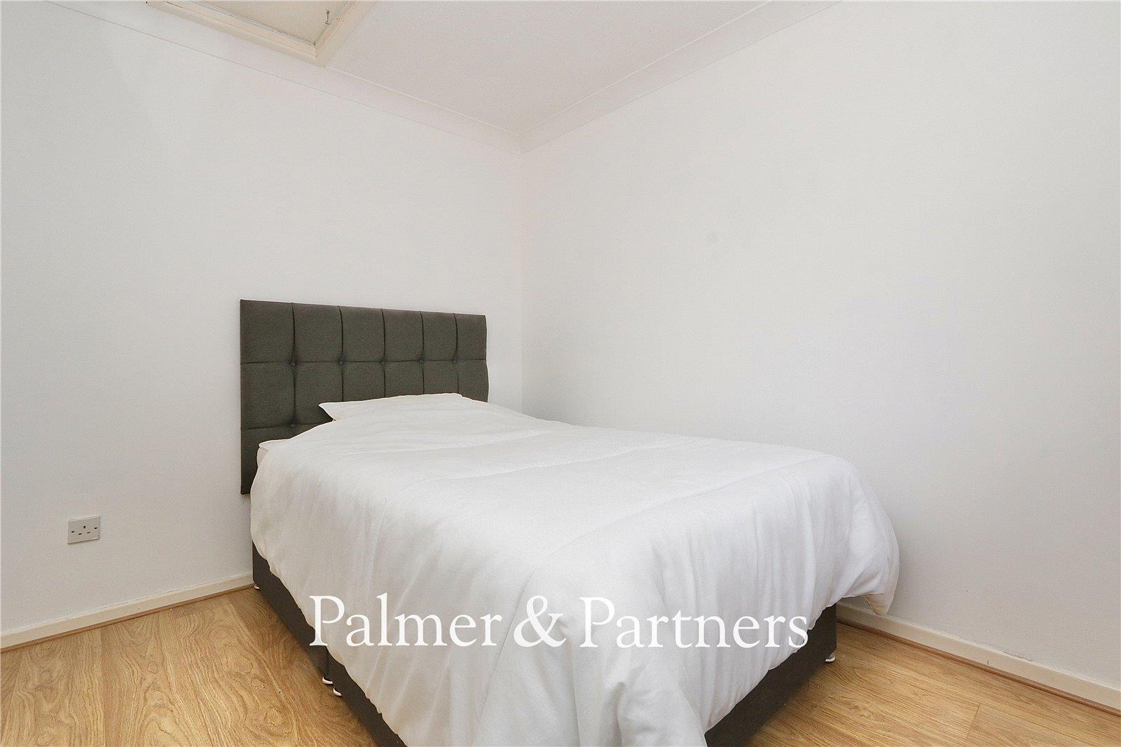 Property Image 4f889fa1-11f2-4c42-81b1-87dbd4384704