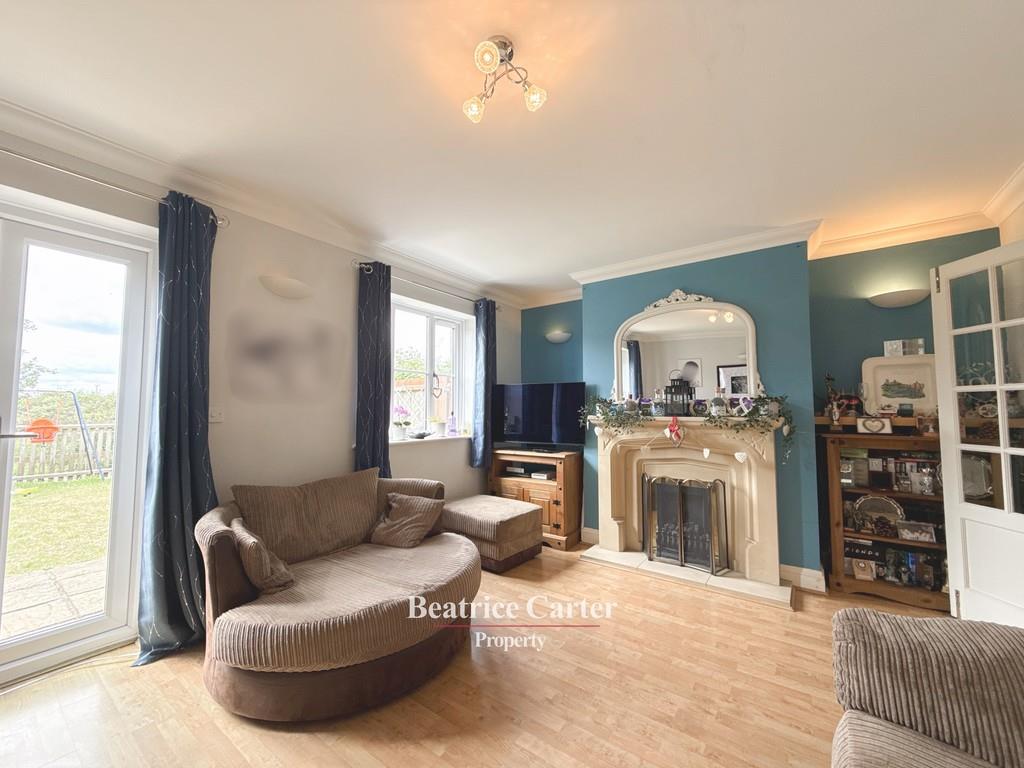 Property Image 4f8b3eba-7b78-49c6-85ac-899fe118f18b