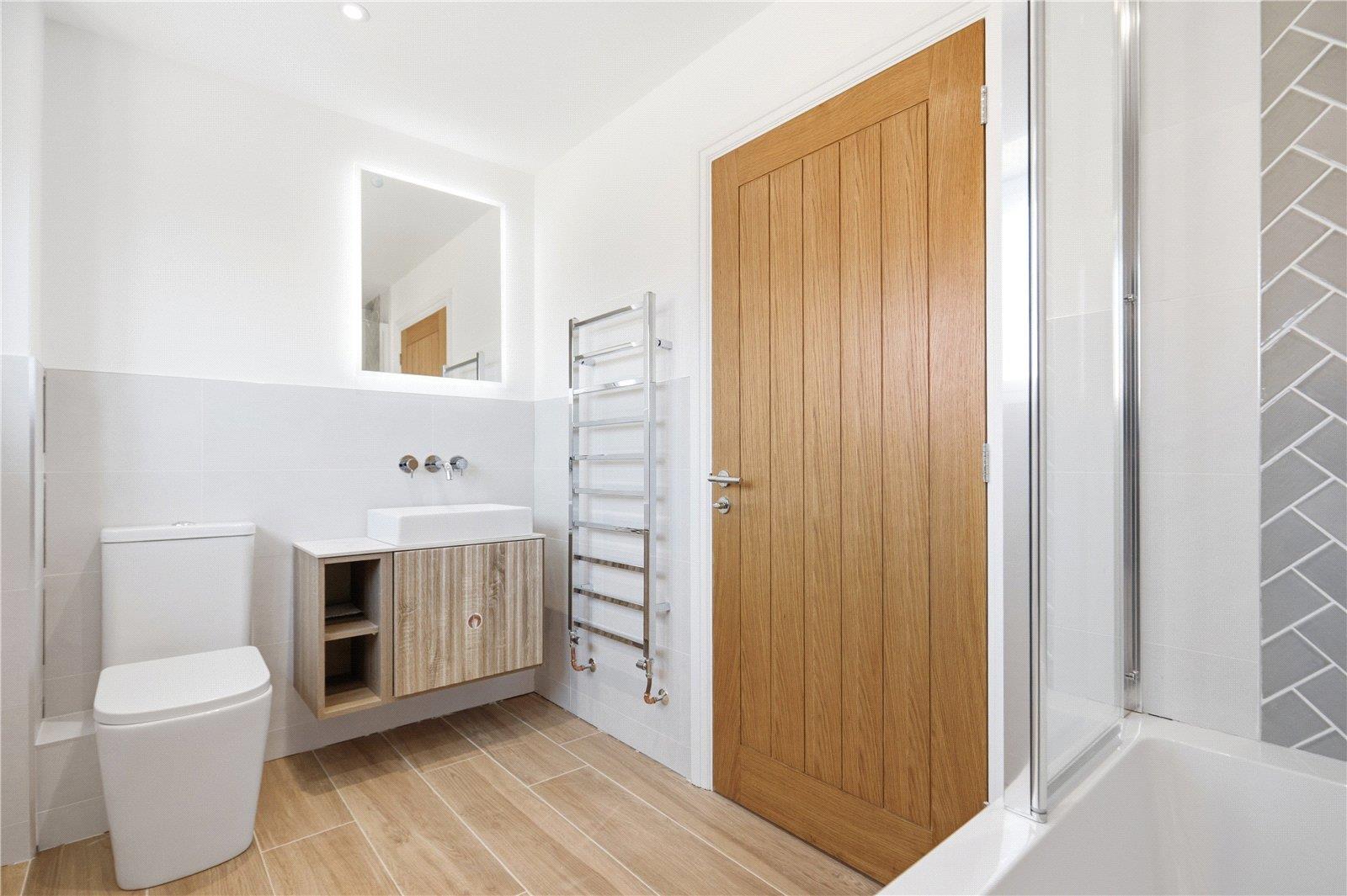 Property Image 4f8bd765-8b40-4591-85b1-ae45e925d004