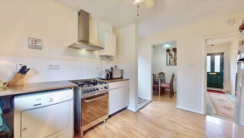 Property Image 4f8bff33-43f1-45db-bd17-508e6c33f5c9