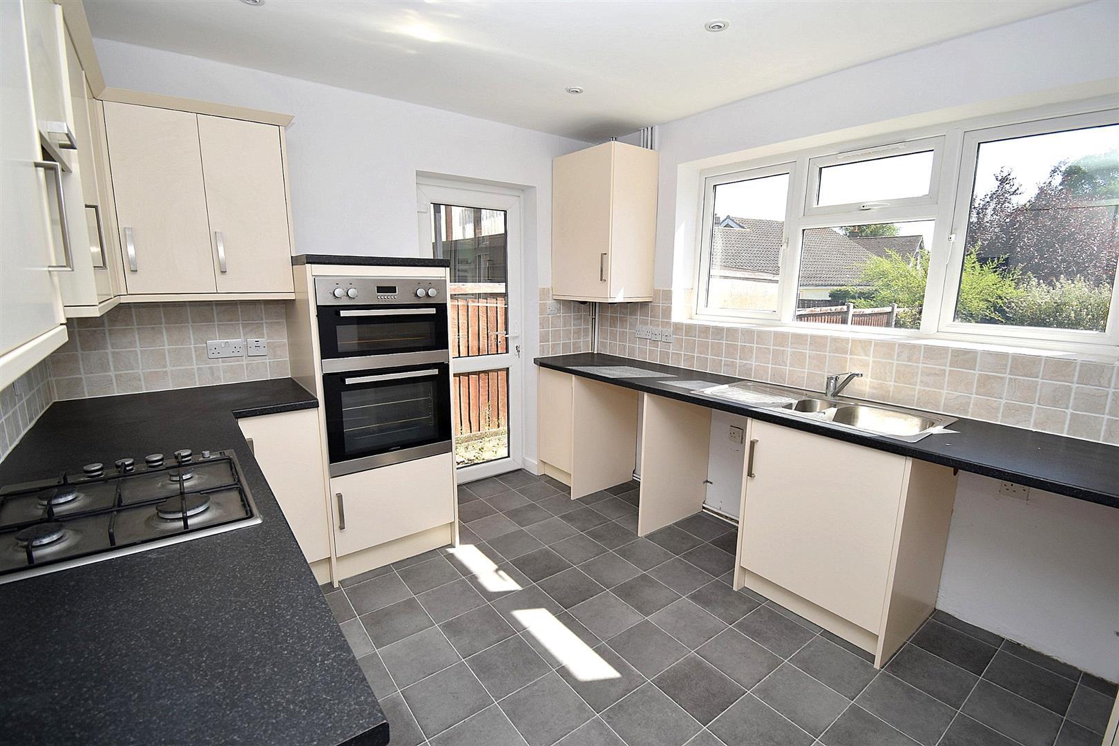 Property Image 4f95050b-bced-43a7-b8a0-70cbf9d8caa3
