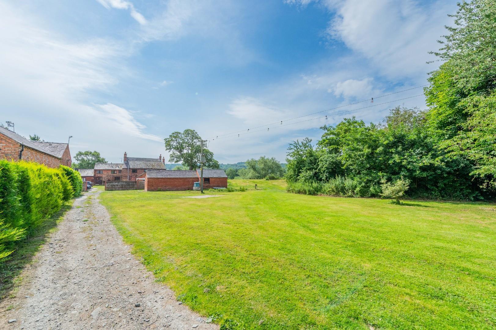 Property Image 4fad6048-8957-464e-a66b-9e19fd8ac577