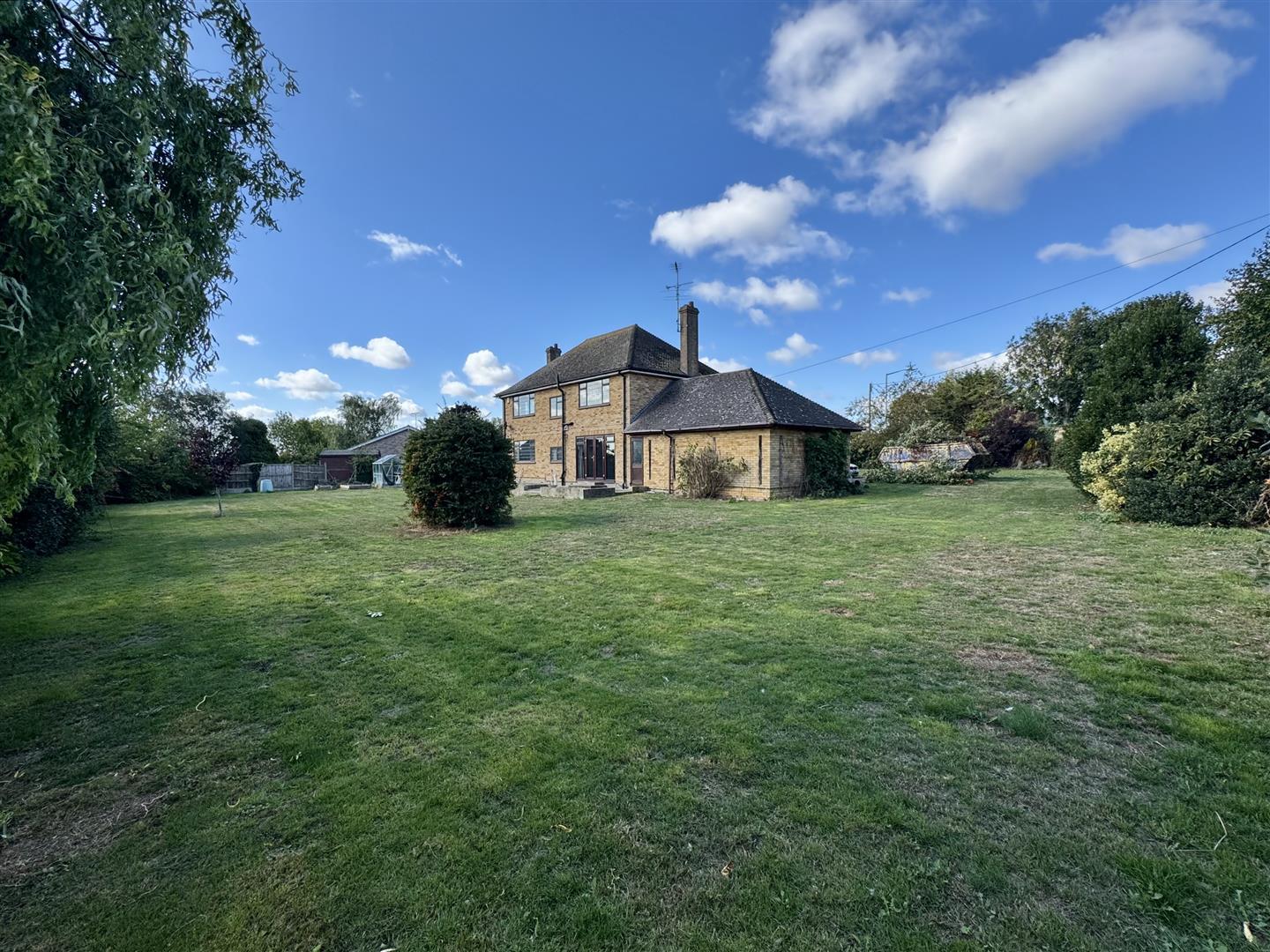 Property Image 4fbe77fc-db2f-4fce-800d-fccd36e48b81