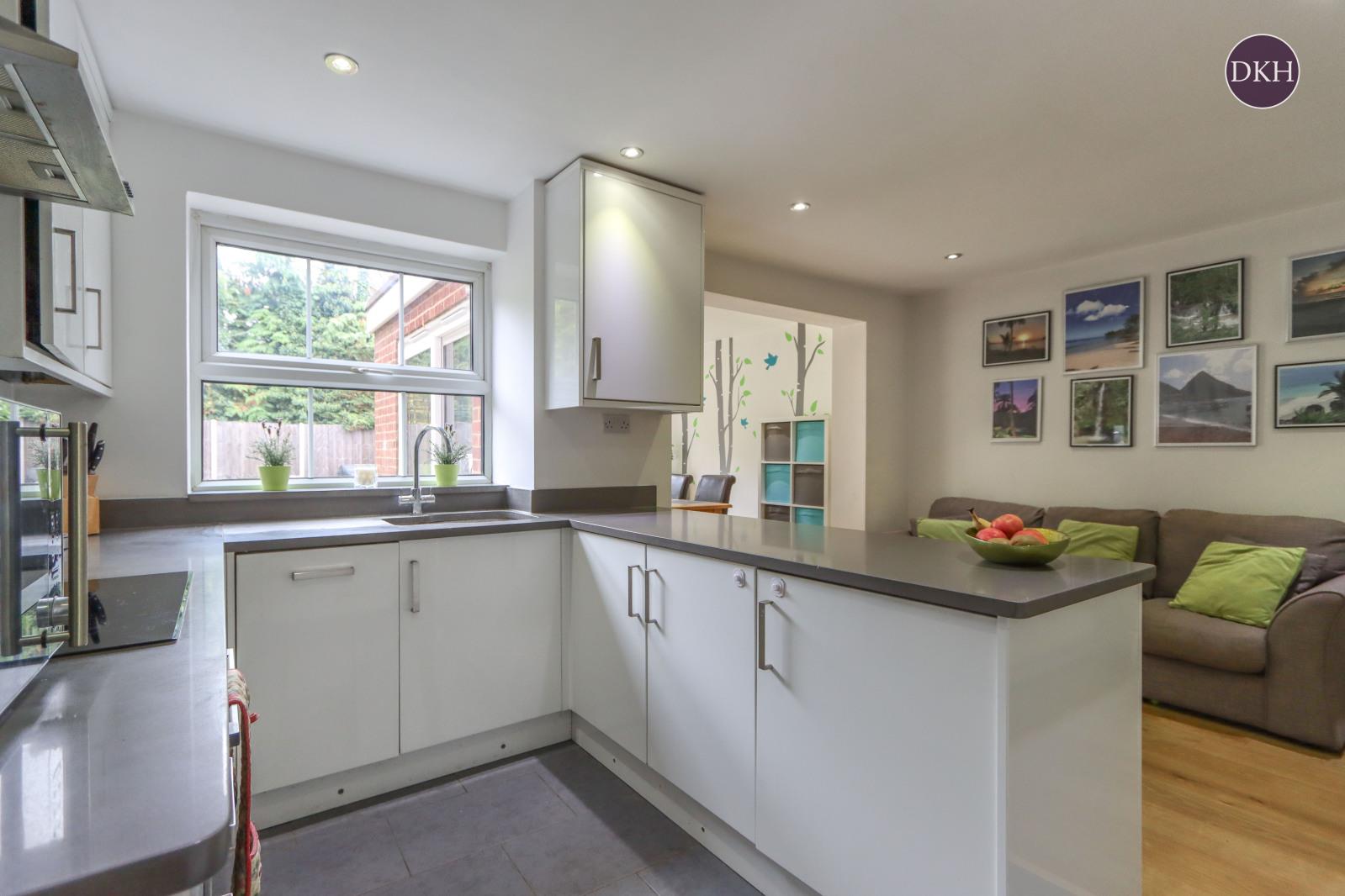 Property Image 4fd0afb4-5d15-4d9e-9c50-e2abc61db62c