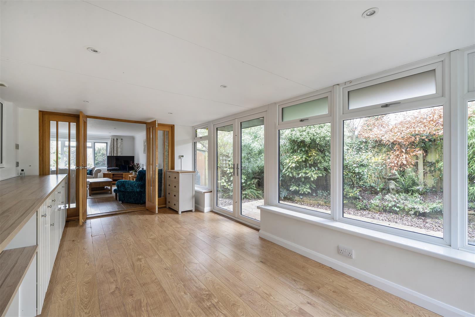 Property Image 4fe23366-374f-429b-bec6-d234949466f8