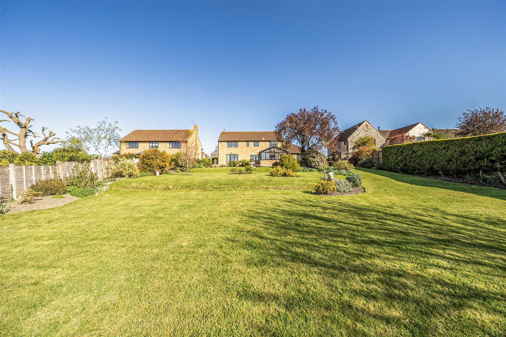 Property Image 4fe937b1-9119-450a-9fb8-5e9f249e60ed