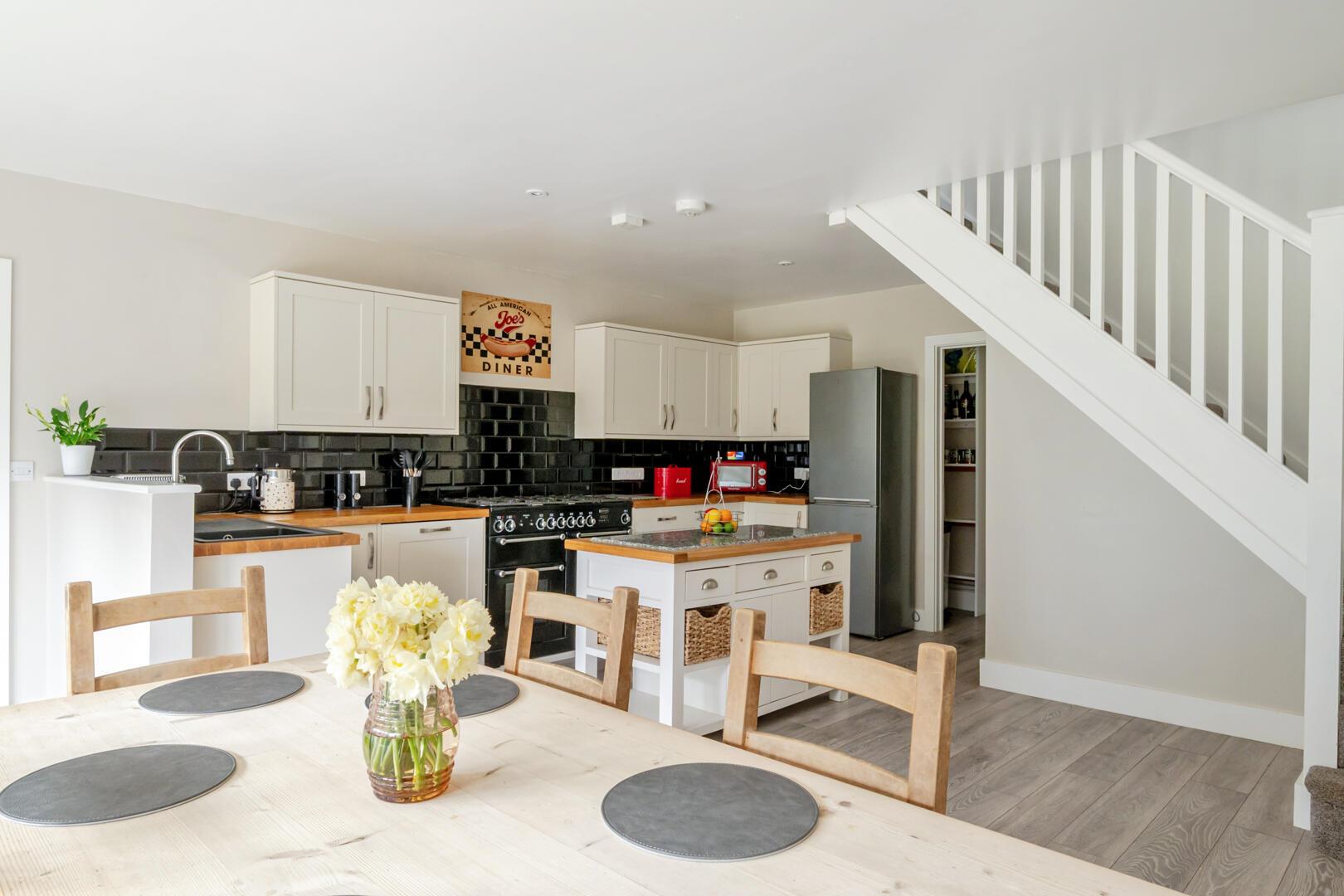 Property Image 4fefe186-9ad3-44a4-99b6-26eb164c5fa8