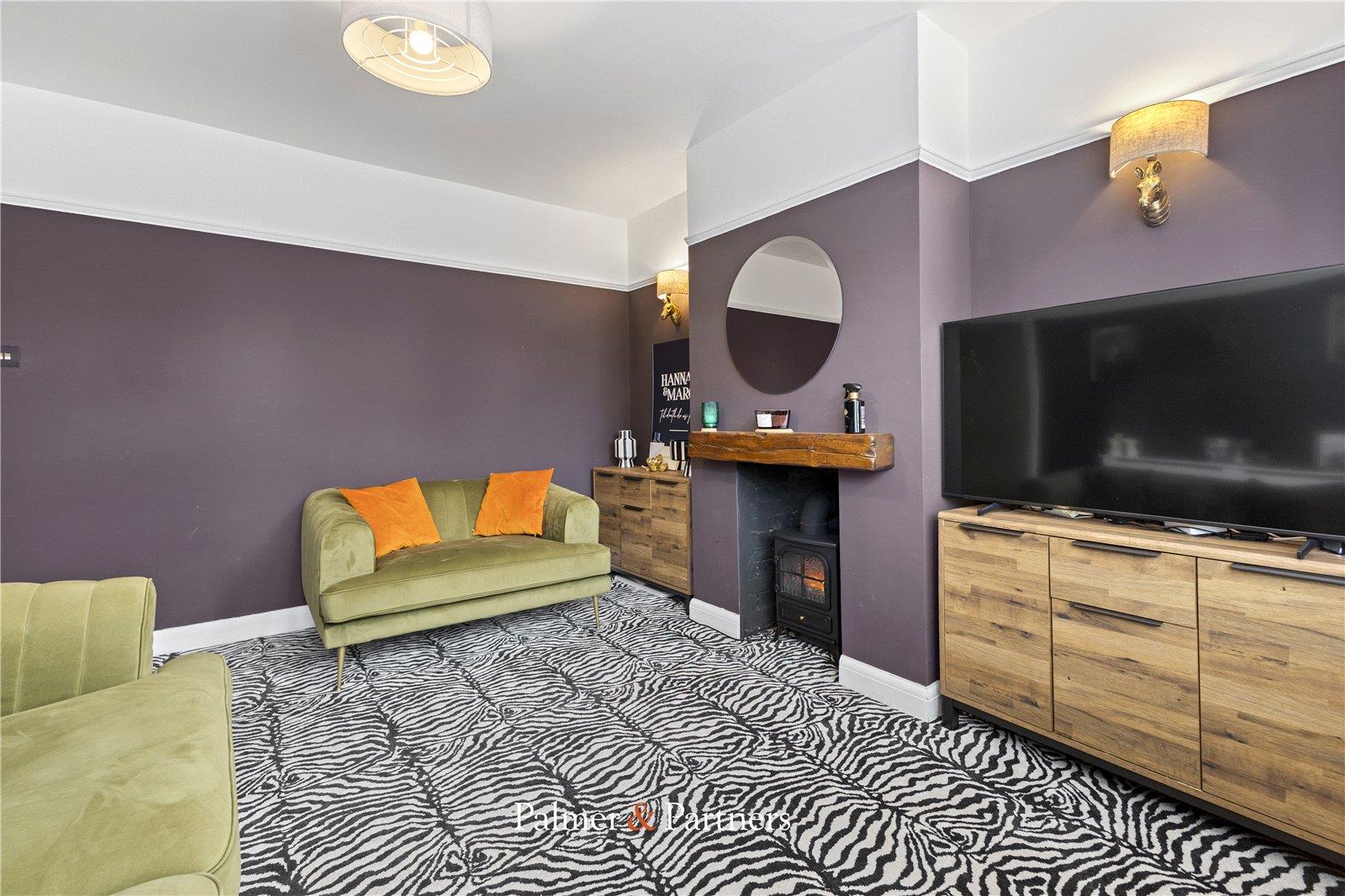 Property Image 4ff619e8-28d2-43a2-b0f4-4d6a4c067234