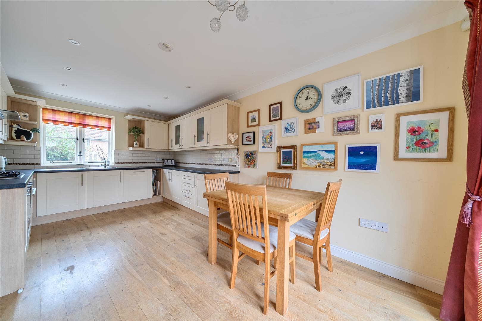 Property Image 50038dce-8ed6-4965-ae72-7b7a0a3e8aa6