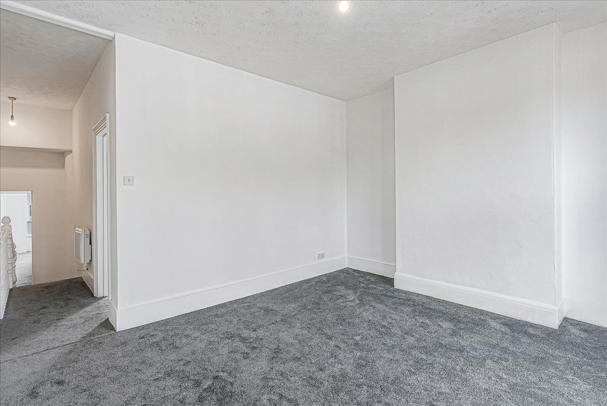 Property Image 5011c466-f074-4a7b-90a2-d762f0ff498a