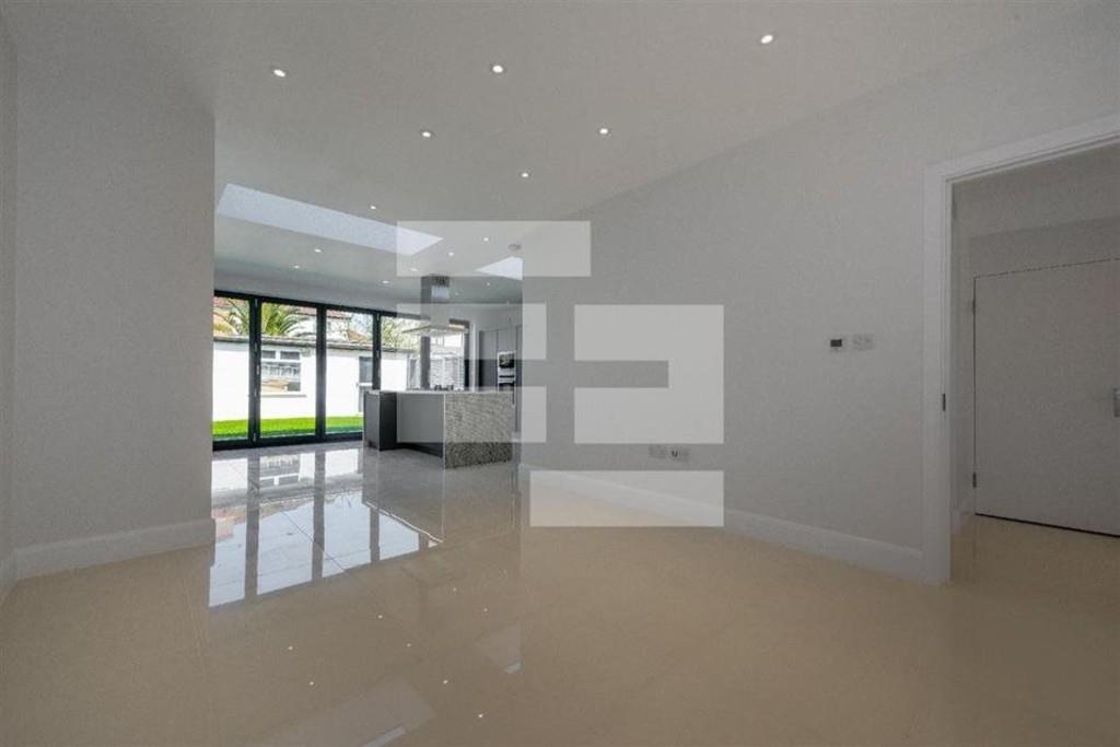 Property Image 5016deef-7c18-4c77-b43e-b78541f3f489