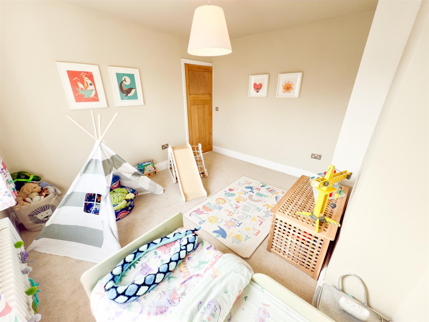 Property Image 502cbb9d-5ff6-41fb-9bd5-a3825b8ee242