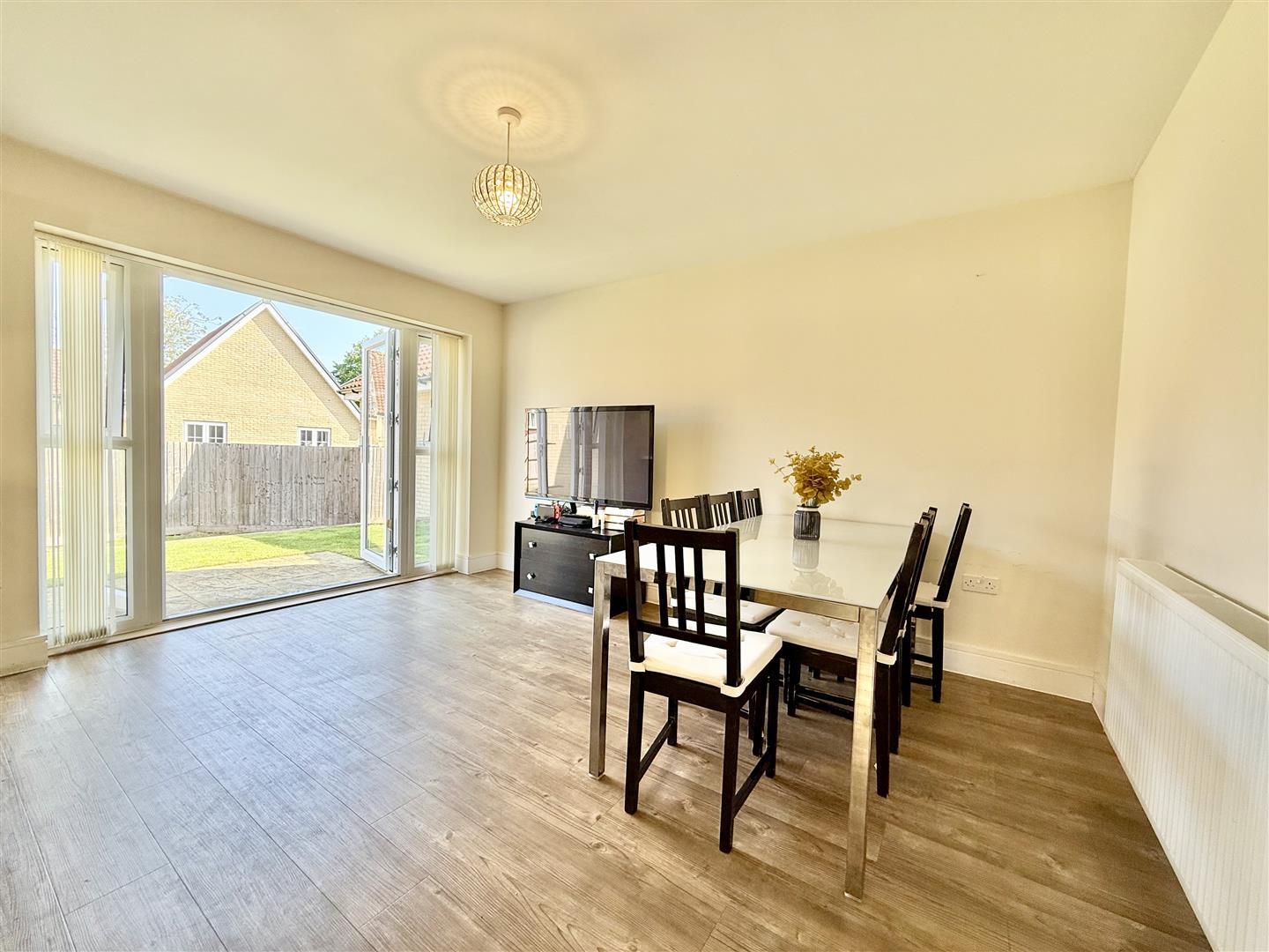 Property Image 503c622b-d4c9-4bfe-a721-bfc0f5e56549