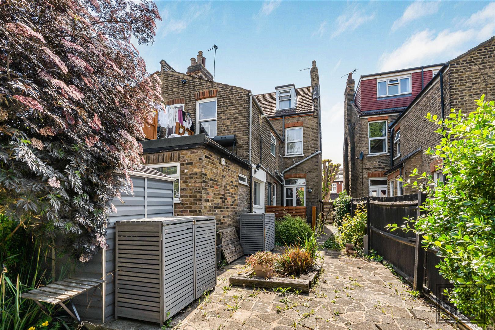 Property Image 5044f103-dc3b-4359-9ec0-1002501bd4a4