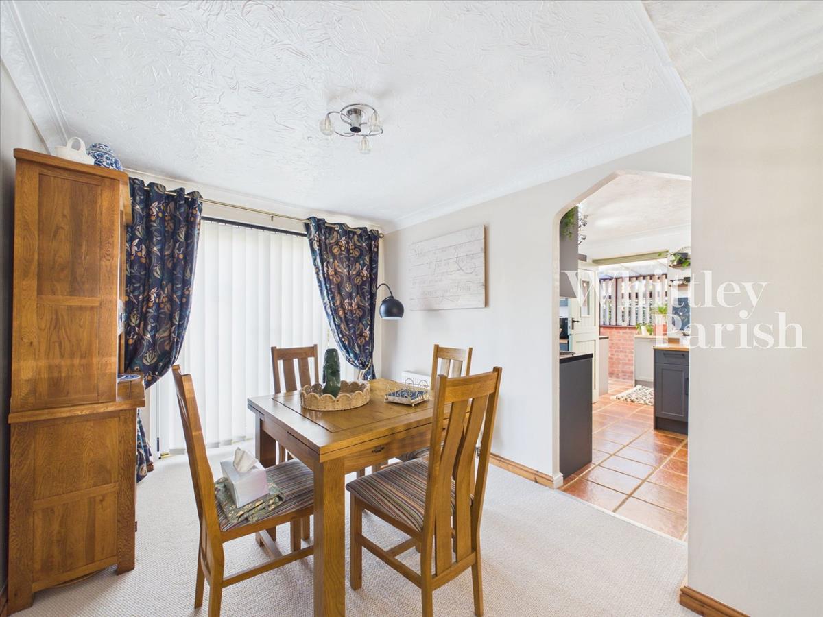 Property Image 50460edb-6d78-4b4d-bcd4-13ce8e4ada94