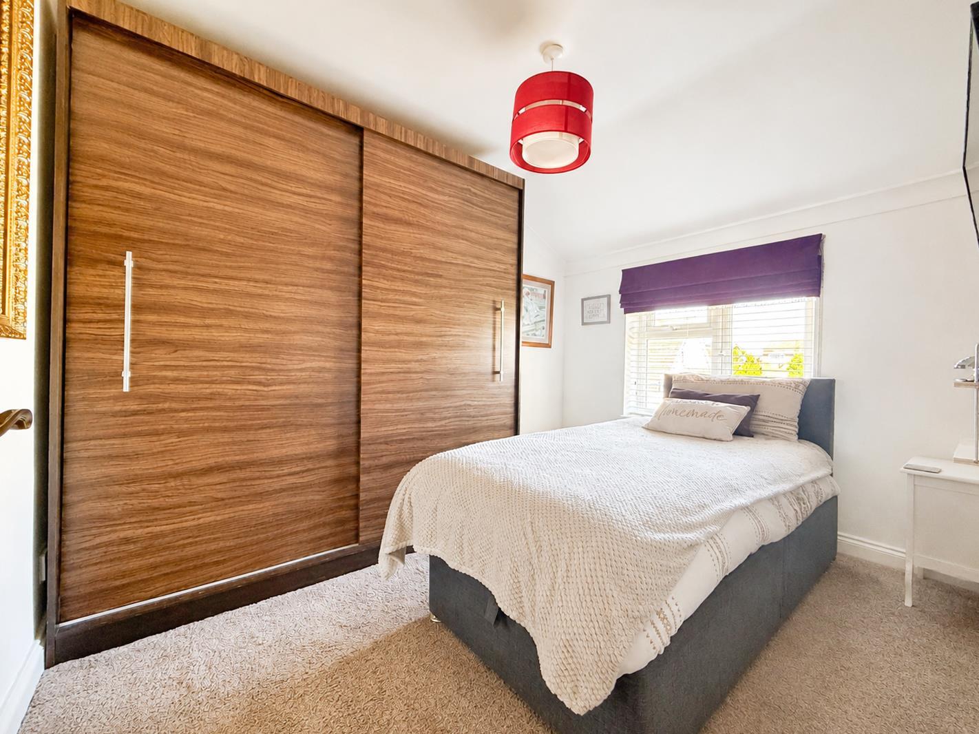 Property Image 504699f8-51d8-42a4-b47e-7dfca69d28e7