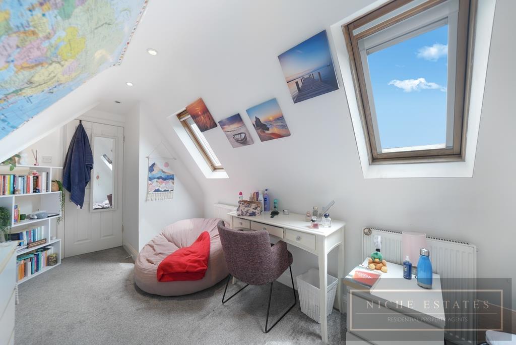 Property Image 5052101d-bf50-441d-bc74-0e6a7a86b541