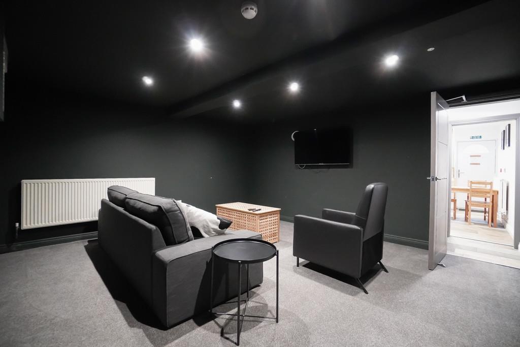 Property Image 505280fb-5519-4399-8e4a-06adda4a50e6