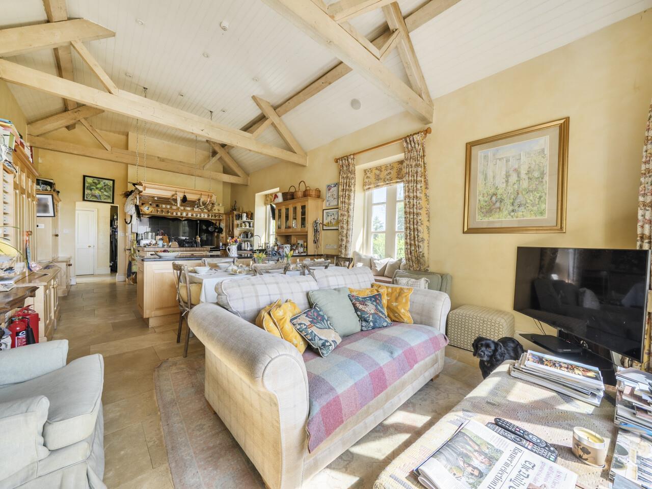Property Image 506ef4df-b014-4c9d-8cff-e131257c422c