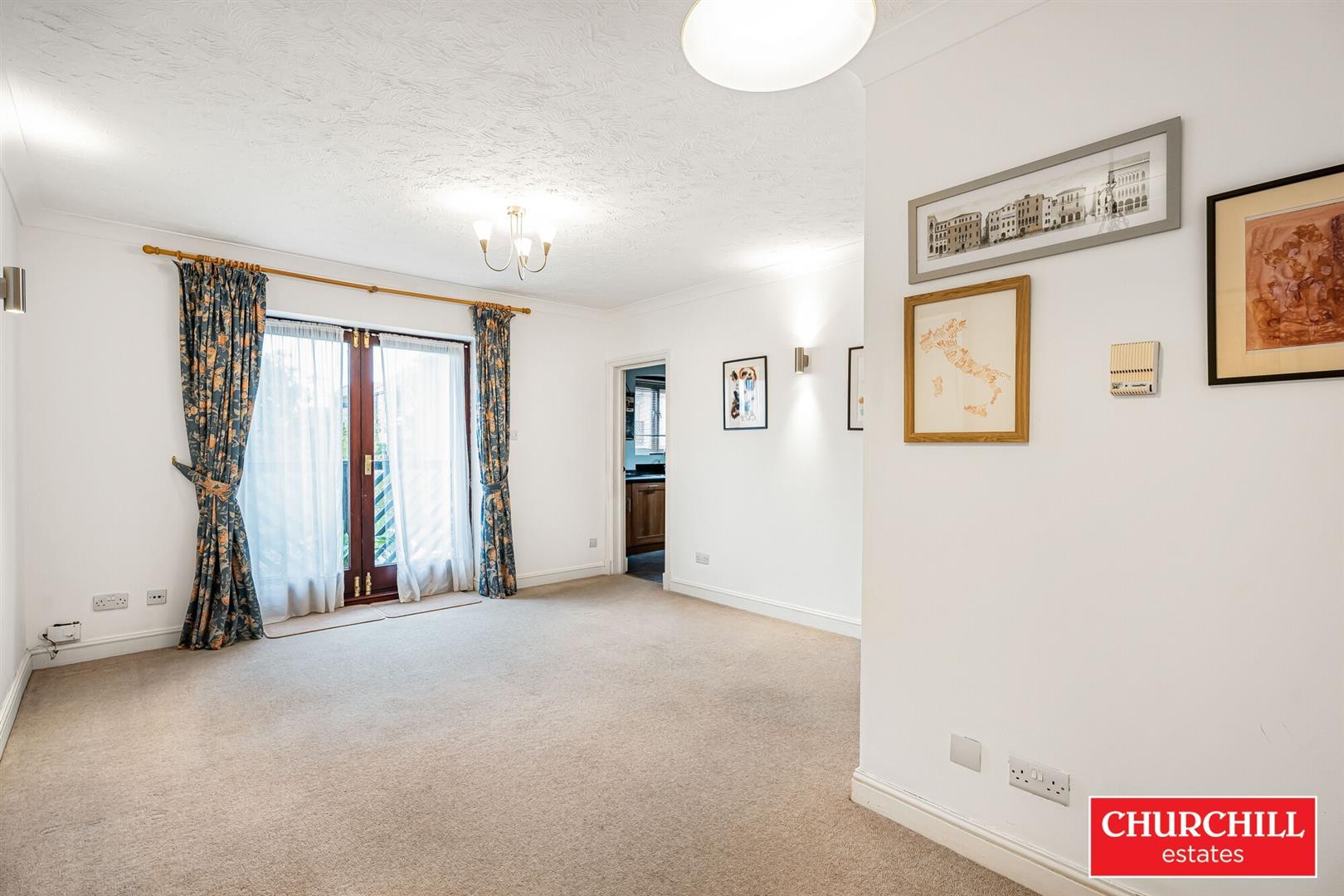Property Image 50768b61-9bac-46e4-b04a-2eb8f8db57f0