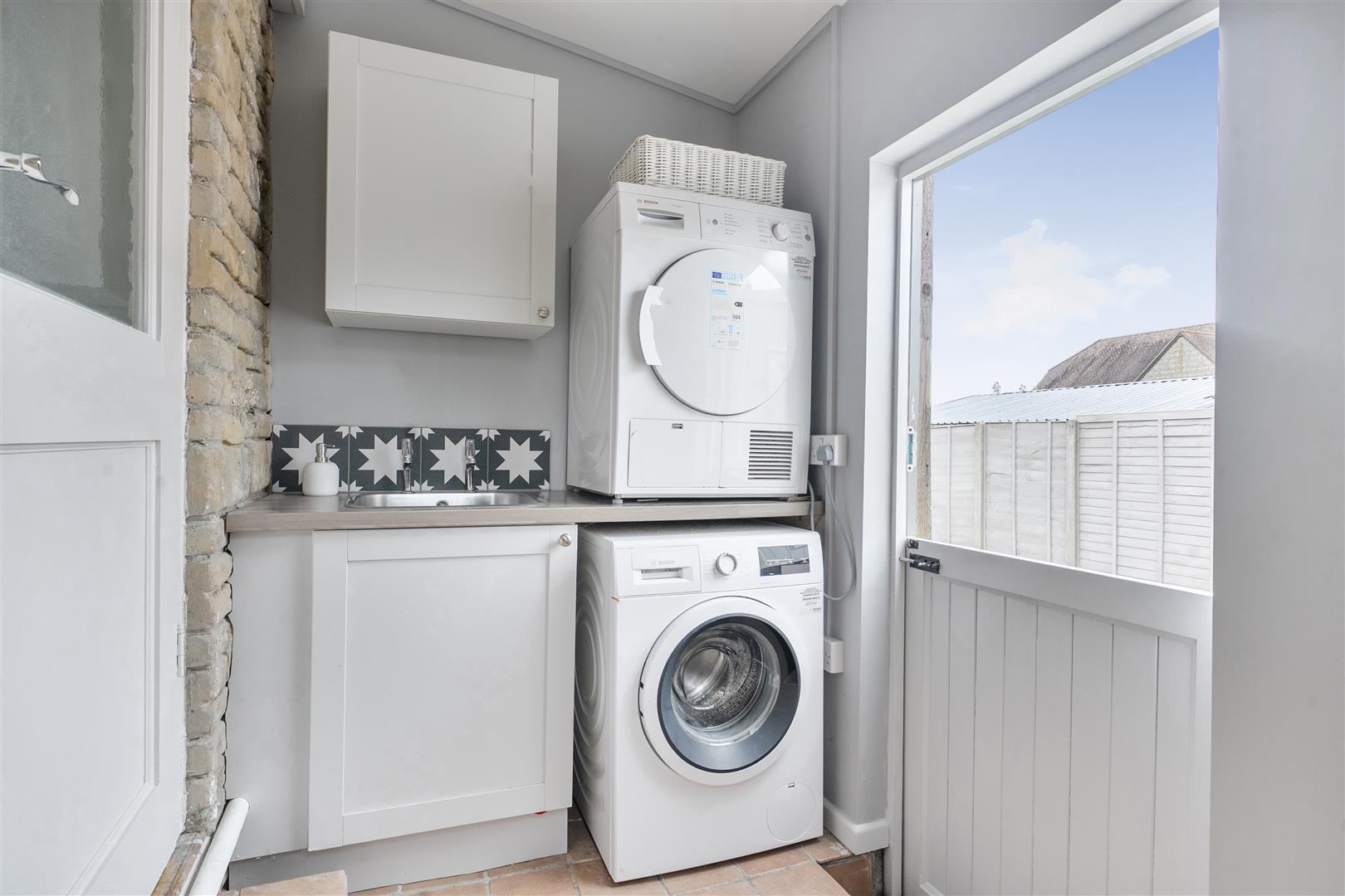 Property Image 50779a86-f03e-4922-9df8-5c51d4268971