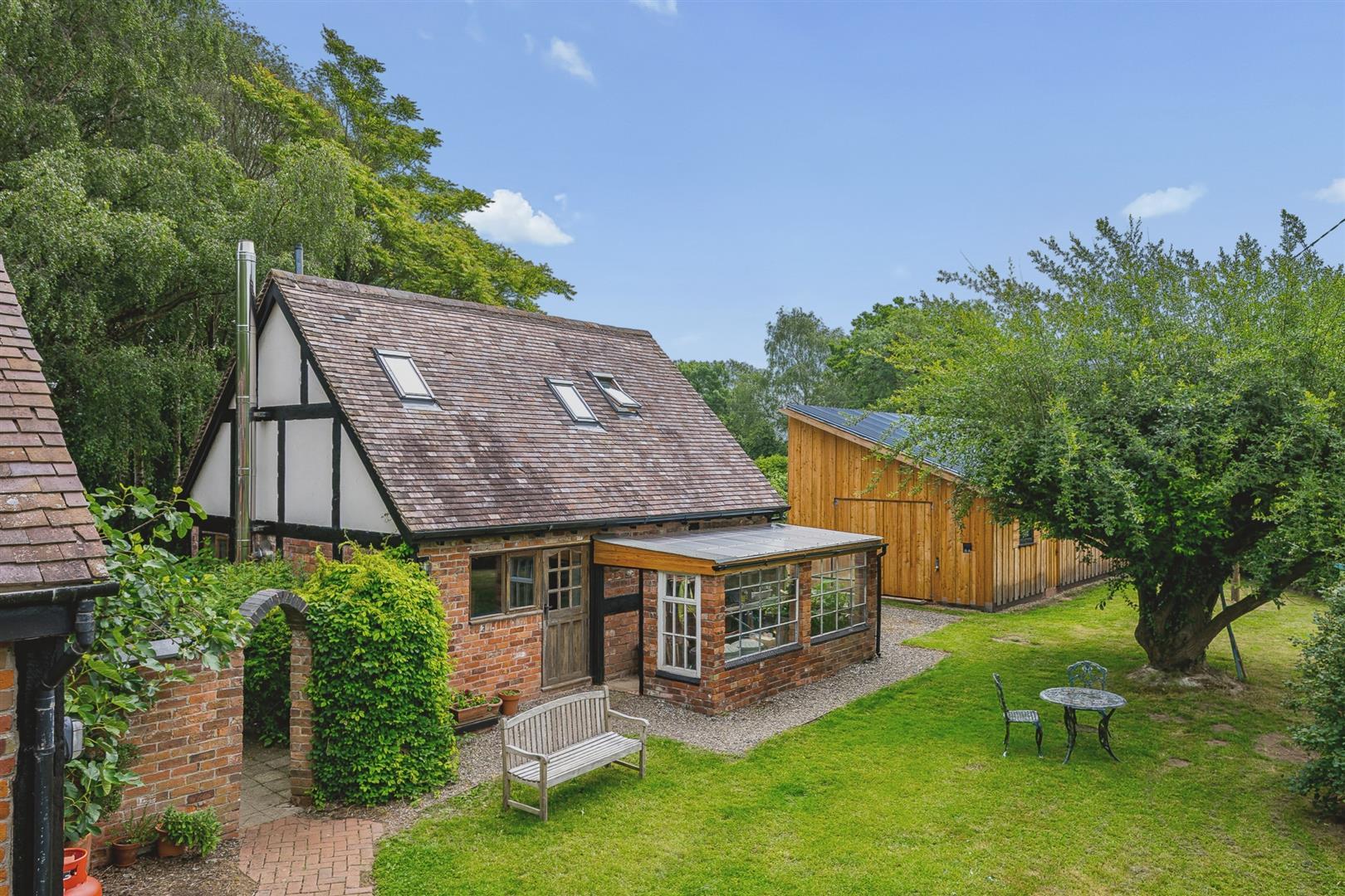 Property Image 5084f7fe-1890-4373-8368-bdbd9a509765