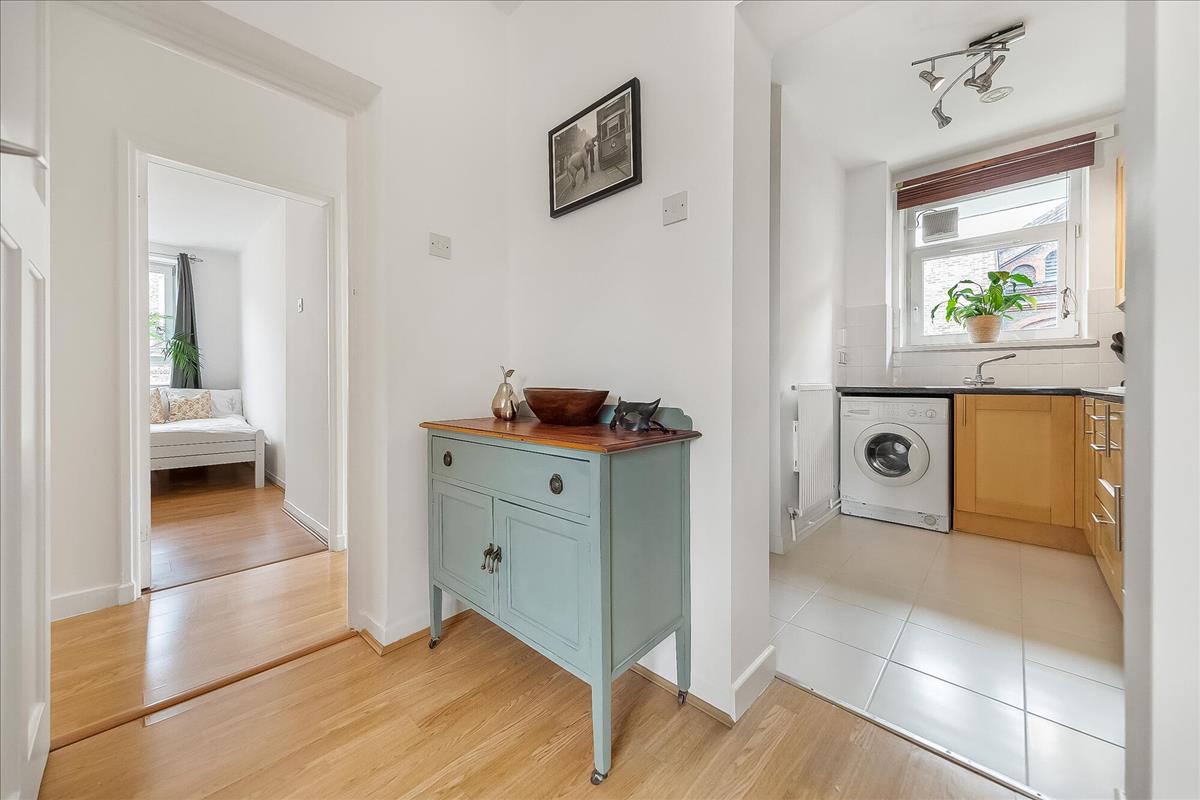 Property Image 50891421-afcb-4ba9-9ce2-69897659e3cd