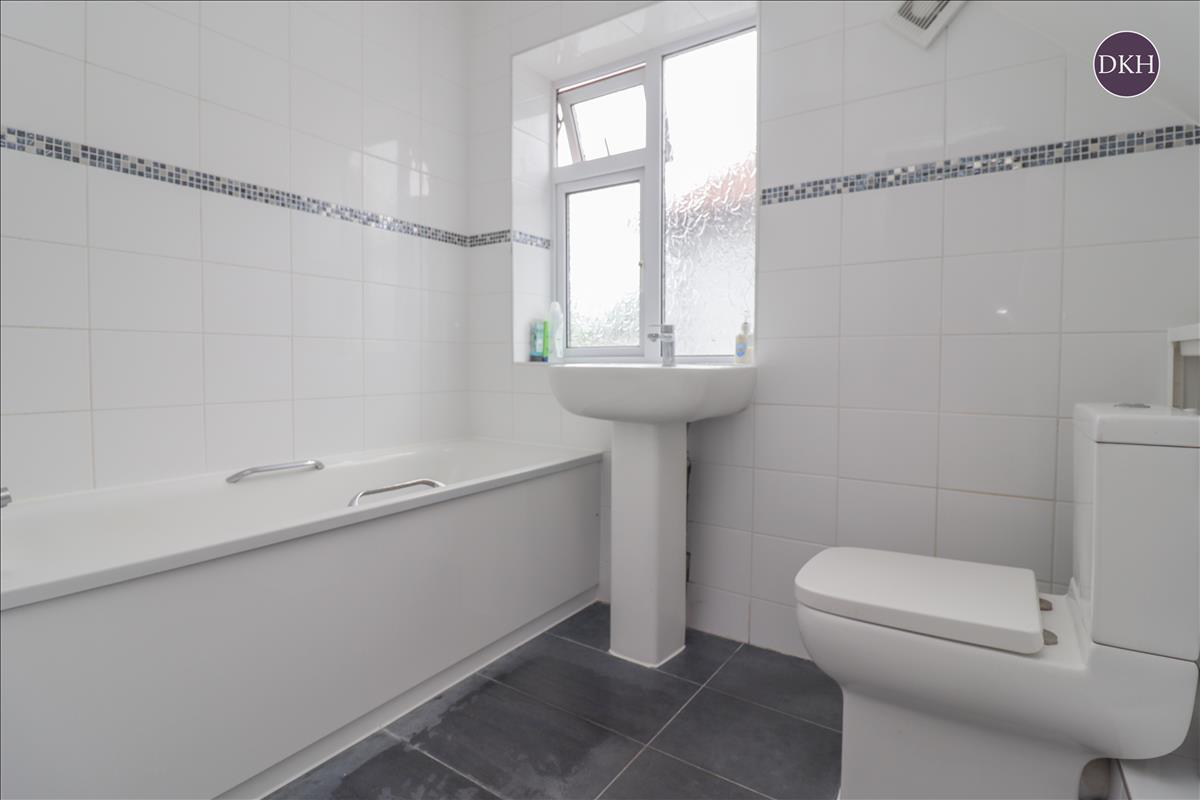 Property Image 509e2c79-5e3c-47d8-93e0-07628c176f6d
