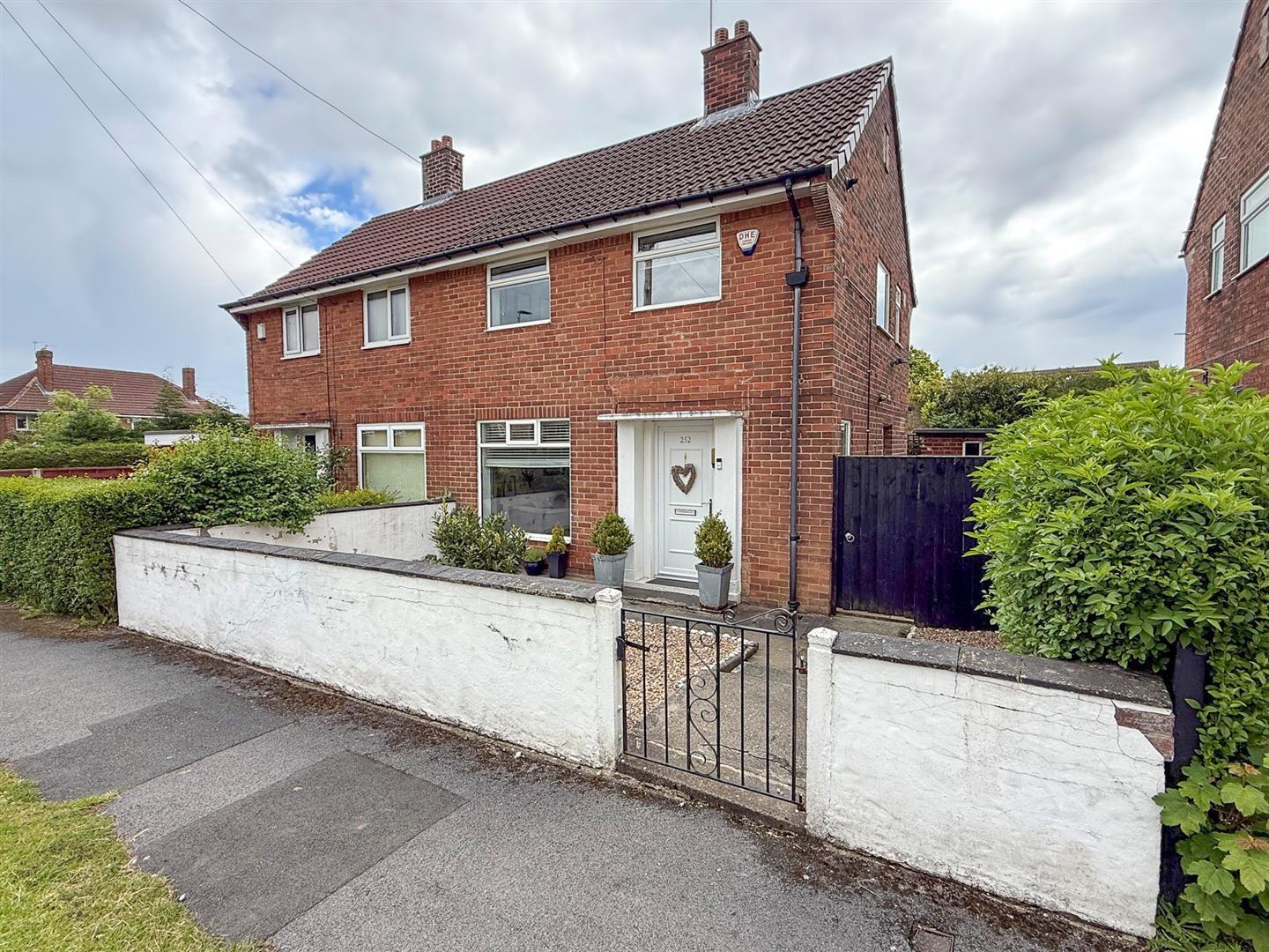 Property Image 50a08a4d-6755-47aa-81ad-bd94b117cc38