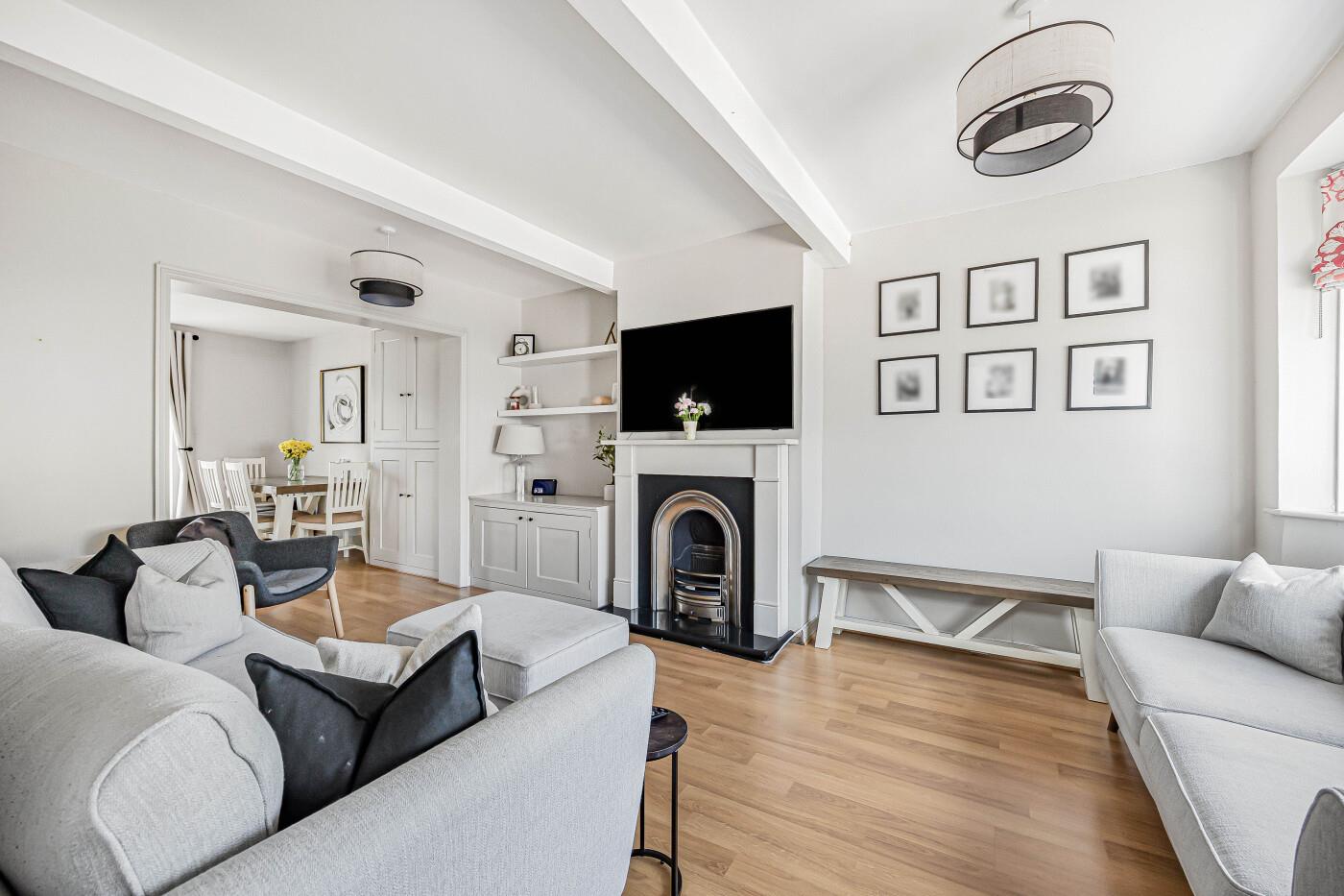 Property Image 50a29db7-6232-4080-80f2-7179903dd445