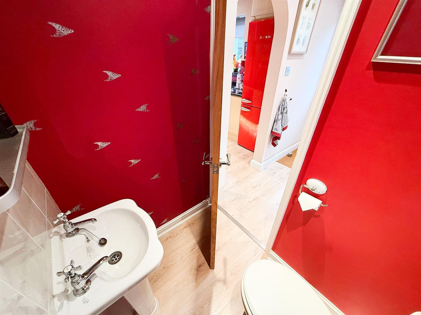 Property Image 50ae6a73-1711-4ea3-b361-f6051d30af82