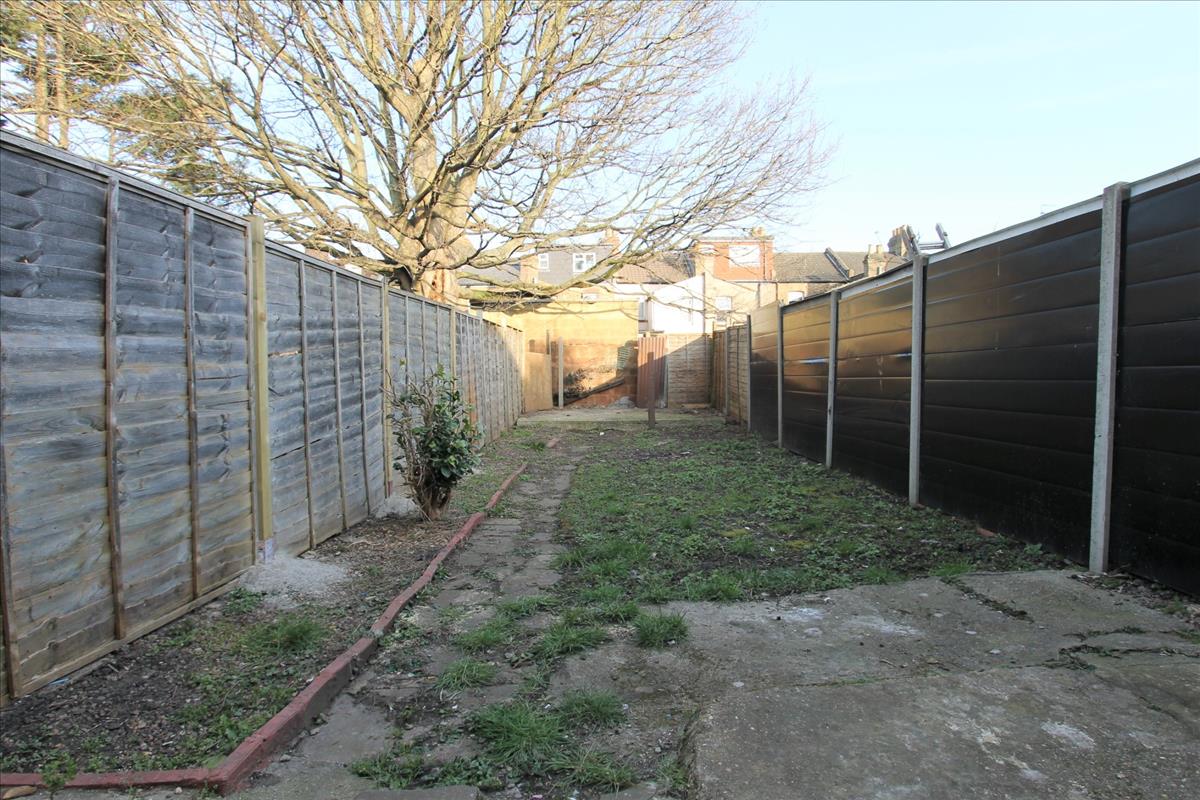 Property Image 50af5ae6-d651-42c3-aee0-5d4c9f6baf88