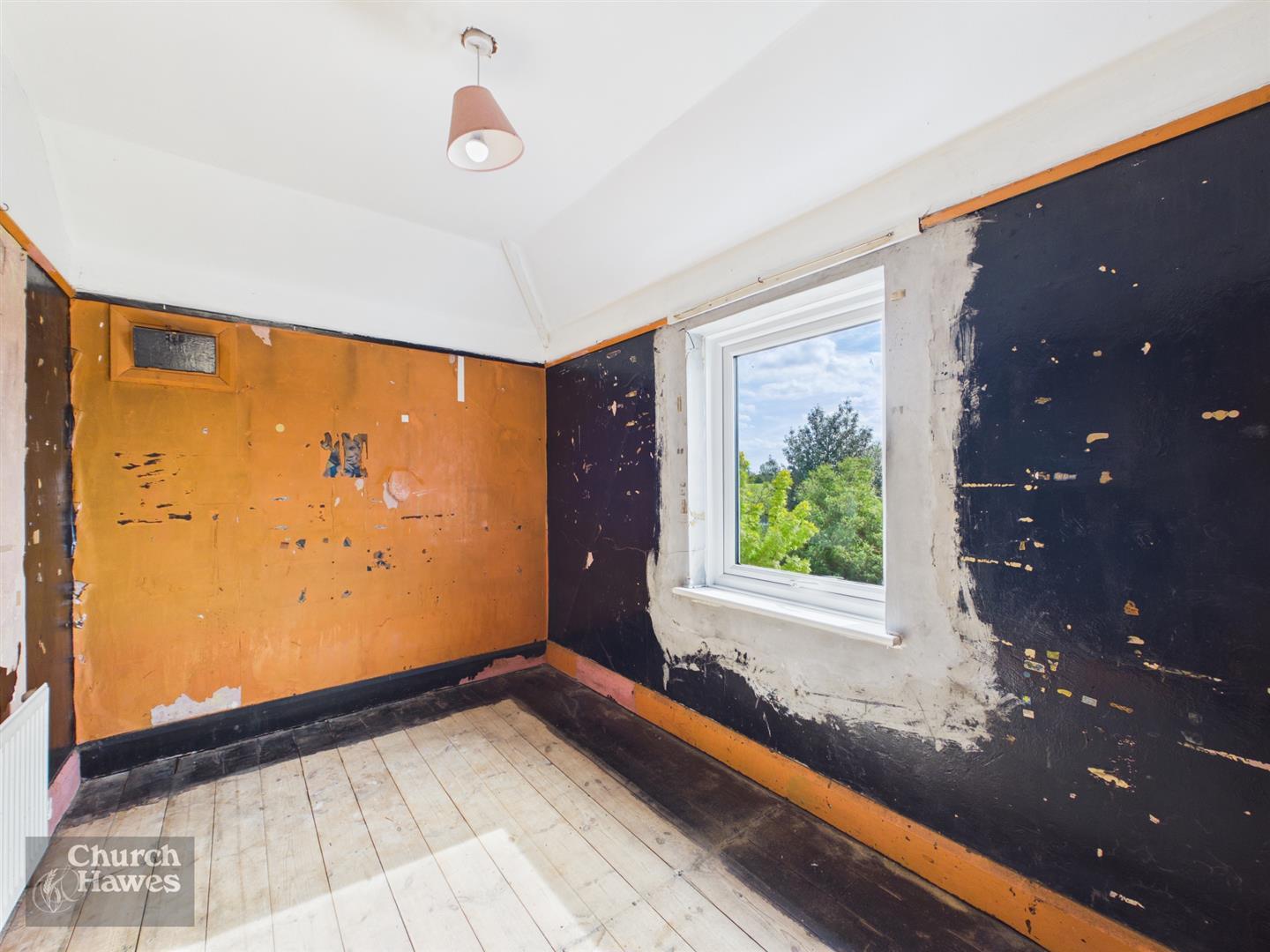 Property Image 50b112bf-1e72-42ec-bc4f-3e005dc1f546