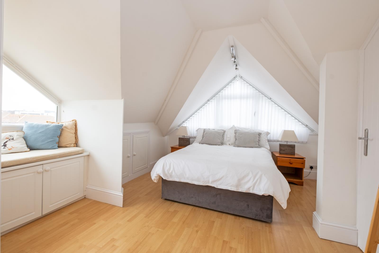 Property Image 50bf63a0-707b-4a78-add2-28a18e506454