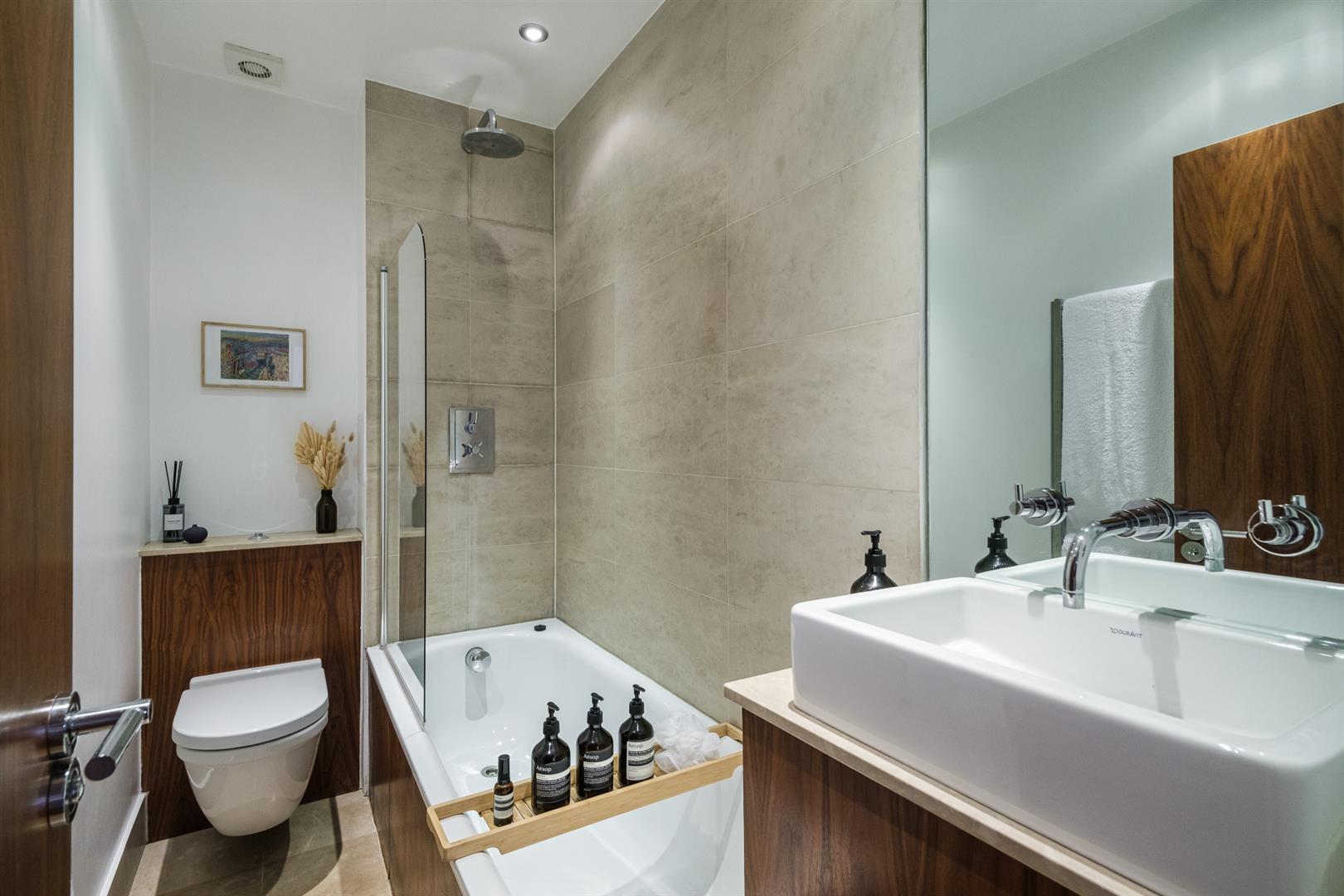 Property Image 50c194ec-70f8-46c5-90ea-924b2561cf85