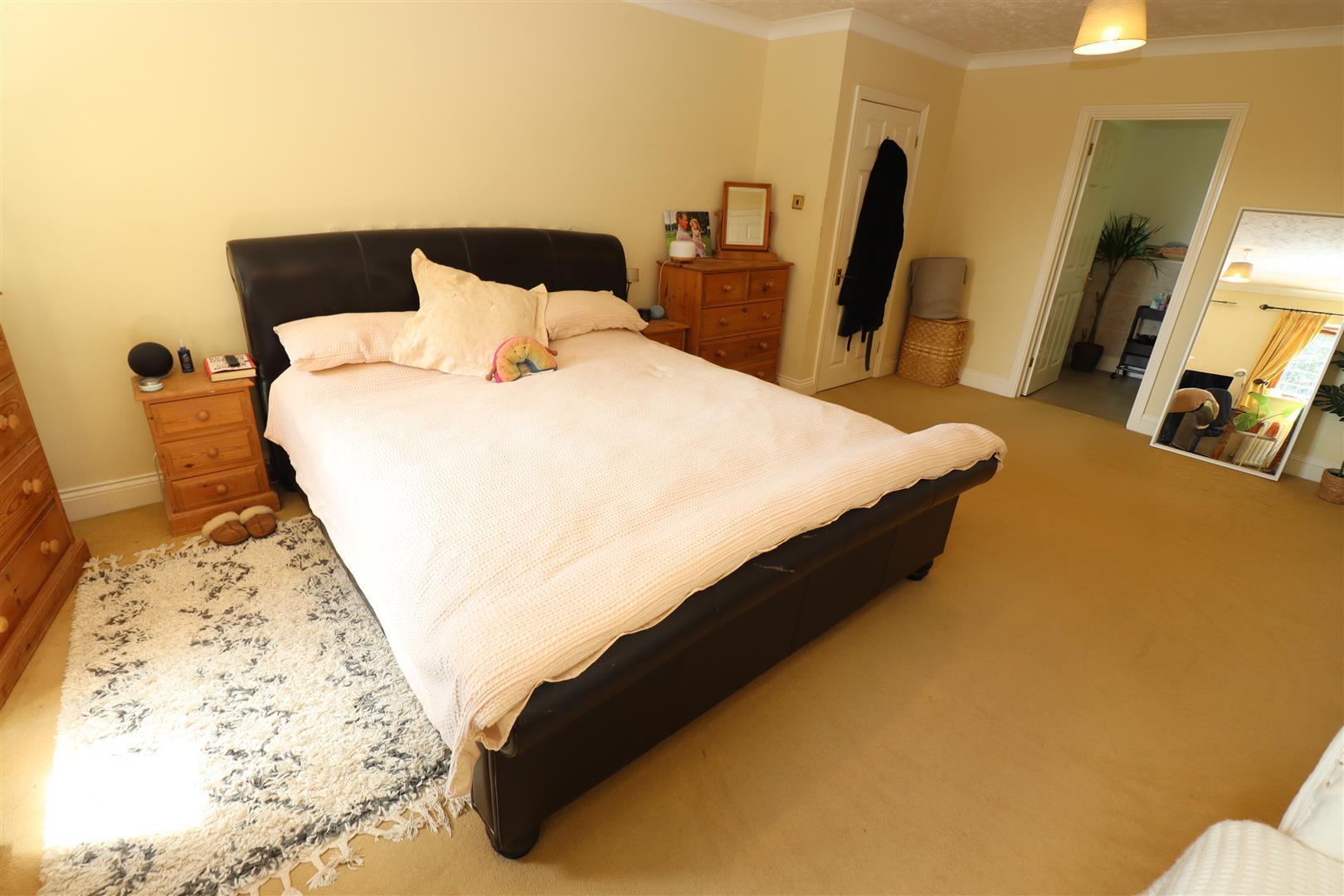 Property Image 50c66b4f-2487-44d5-8f8b-0f3b7837513b