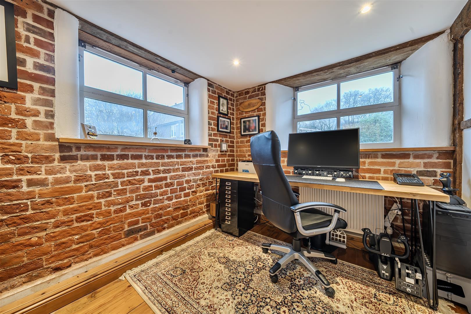 Property Image 50c8b439-5fd0-4ea7-be84-98c4bd425aad