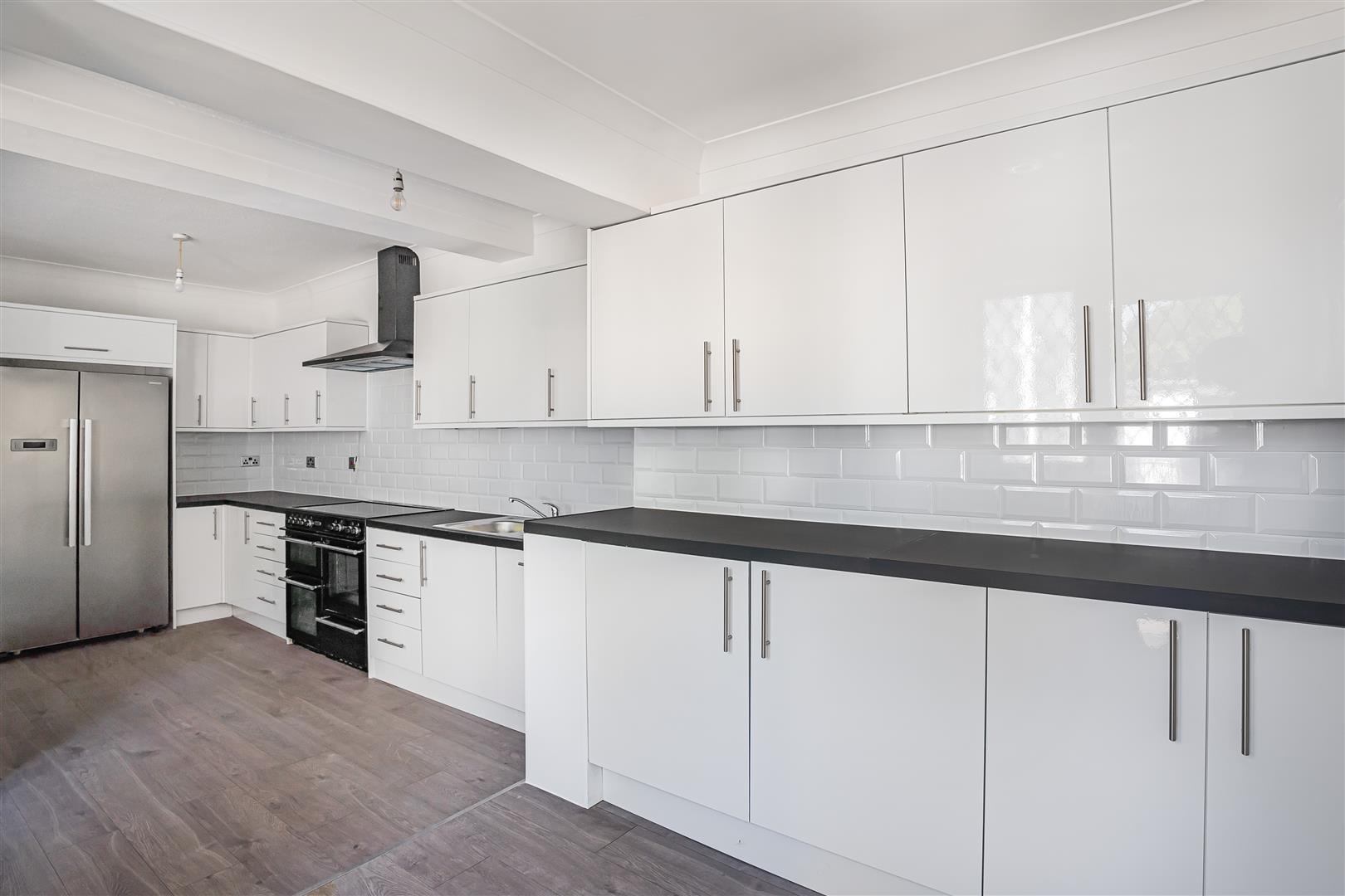 Property Image 50c920af-07da-461a-a2e5-fc4b8cbdde02
