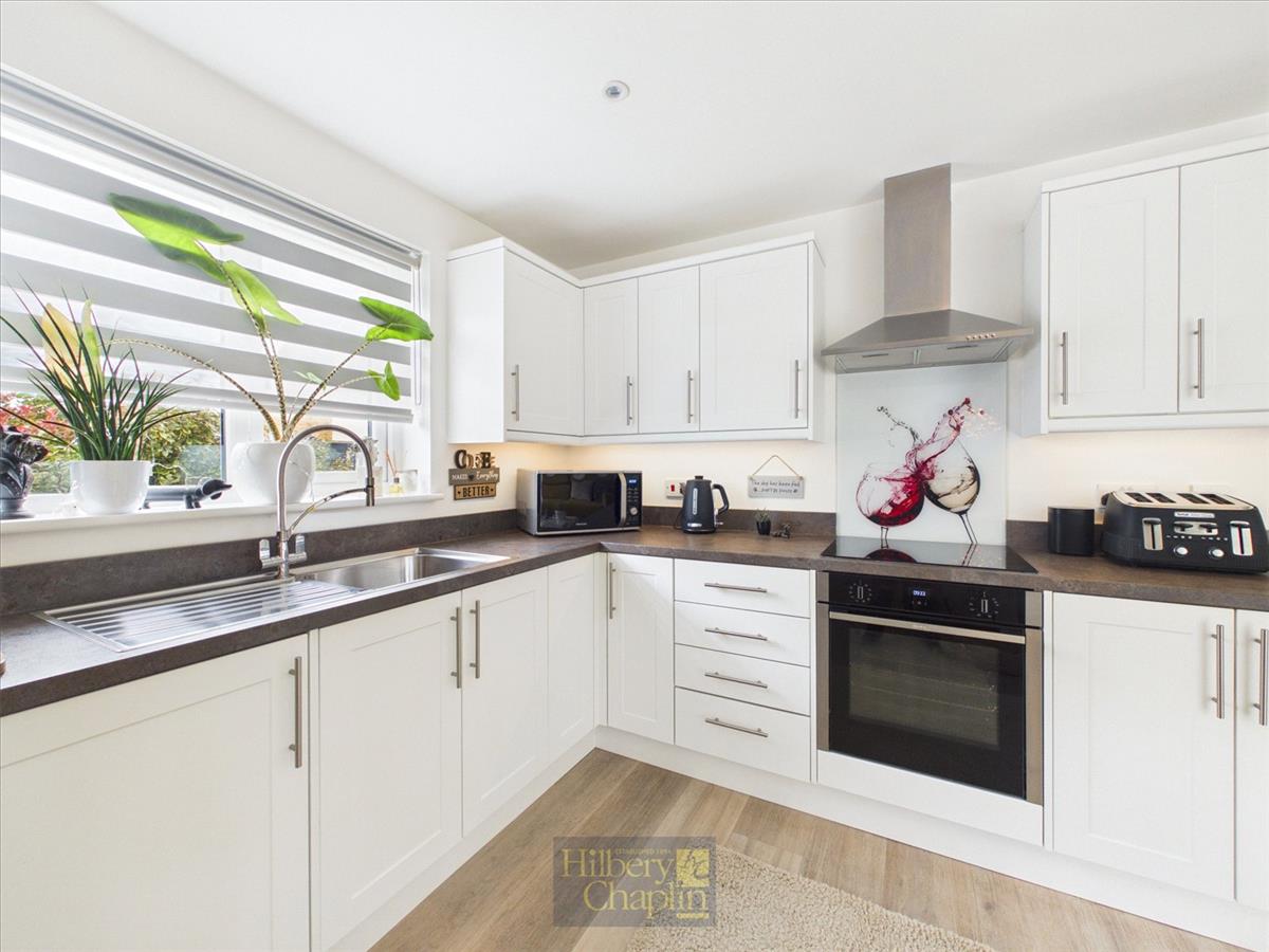 Property Image 50cb3e6a-5e3e-49d3-9bff-49d721f5143a