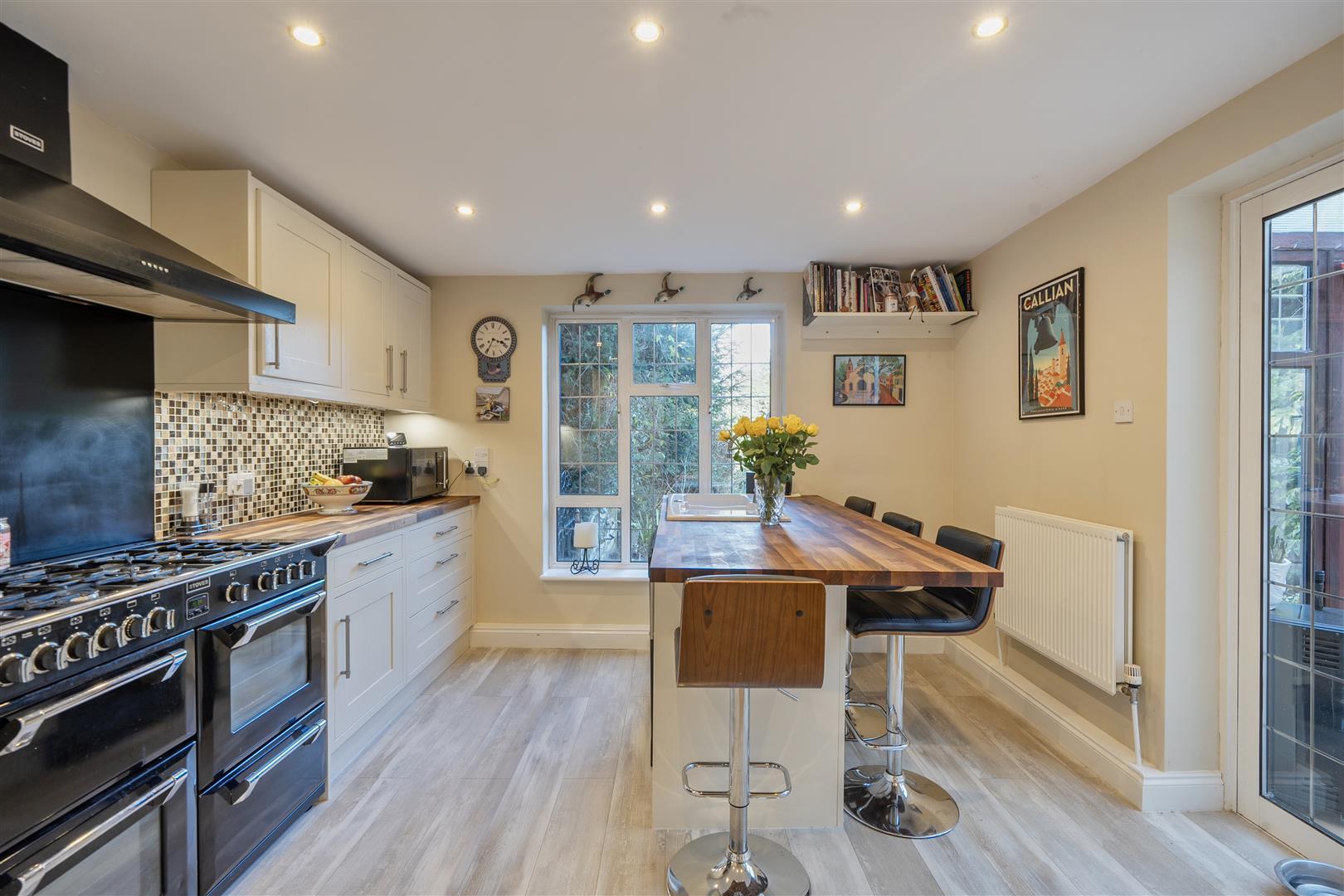 Property Image 50cff0d0-4787-46e3-8606-26e934768b88