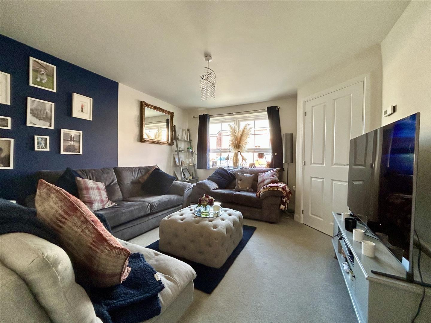 Property Image 50d0ab4b-0471-49e1-9935-6633d24b4877