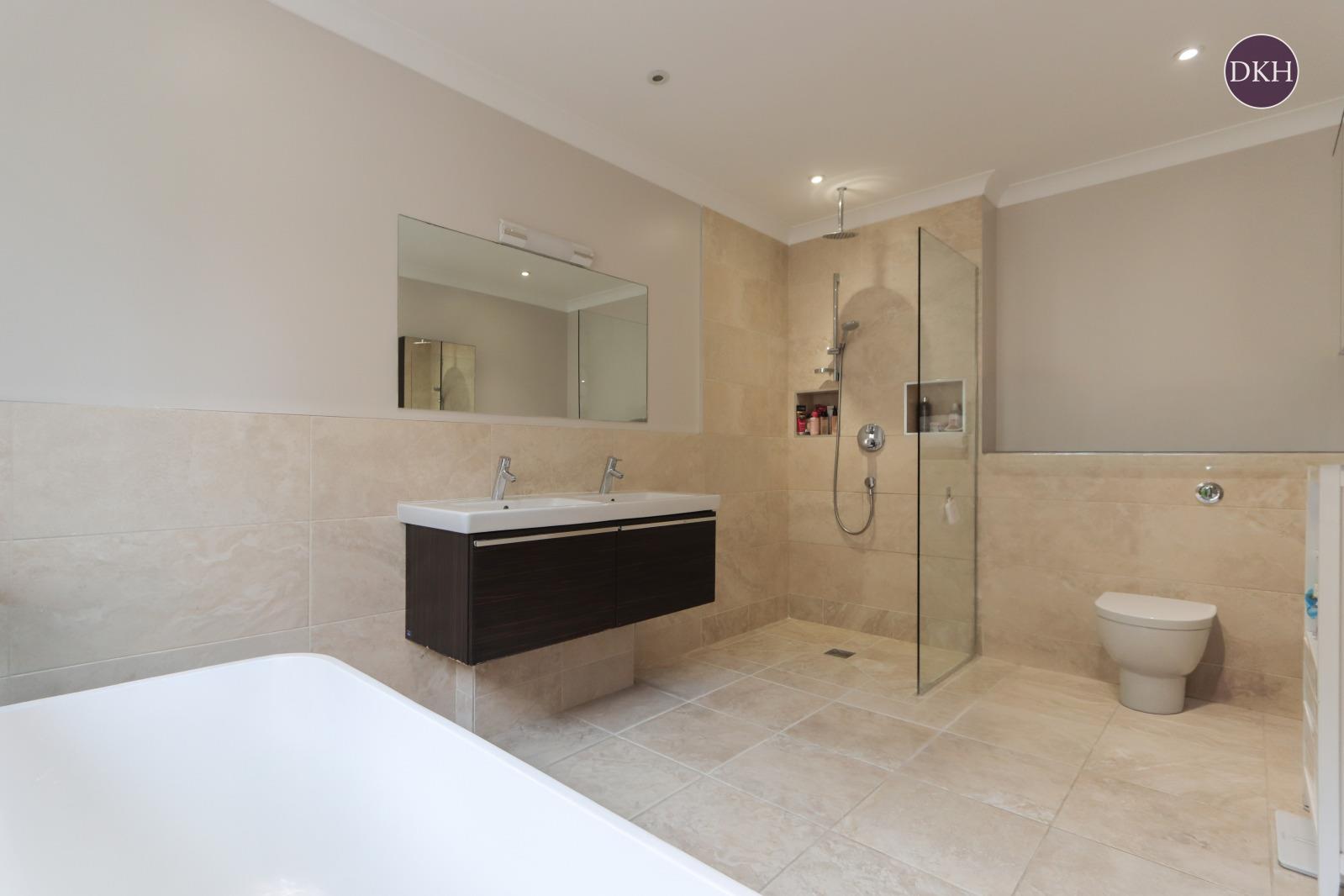 Property Image 50eb540b-042f-4310-b95d-bfae7e8077c7