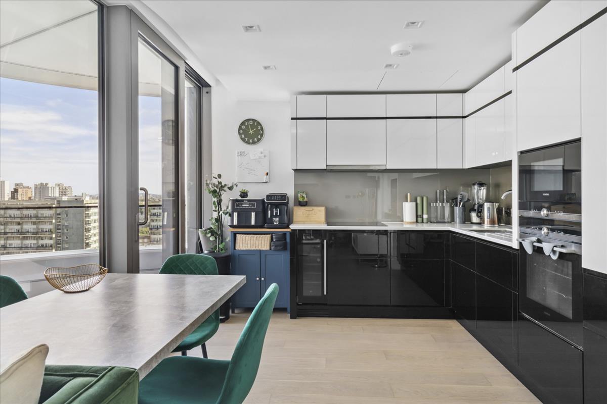 Property Image 51135ac3-6e4b-4bee-9d9a-b0b421b1ea0d