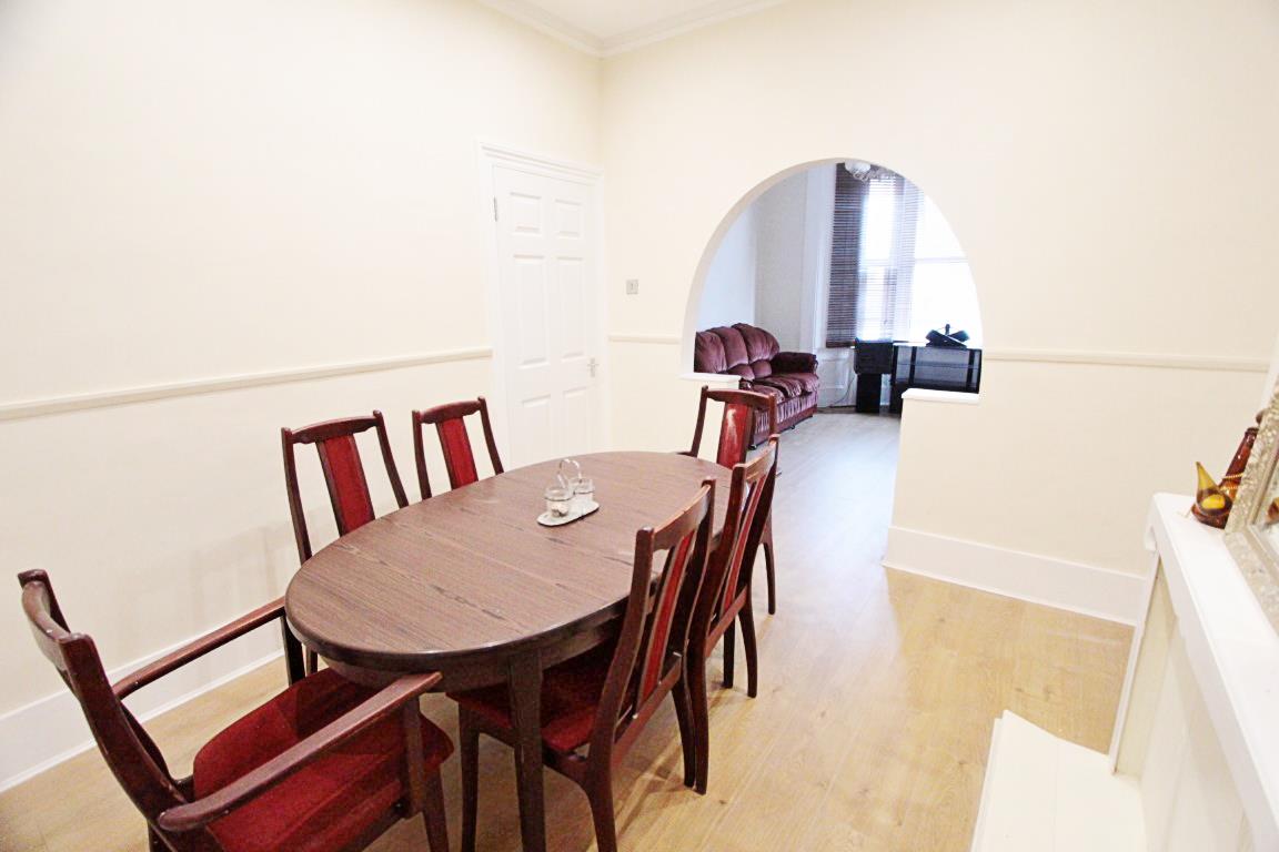 Property Image 5120a6f3-e36b-4cdf-925d-21c40e584817