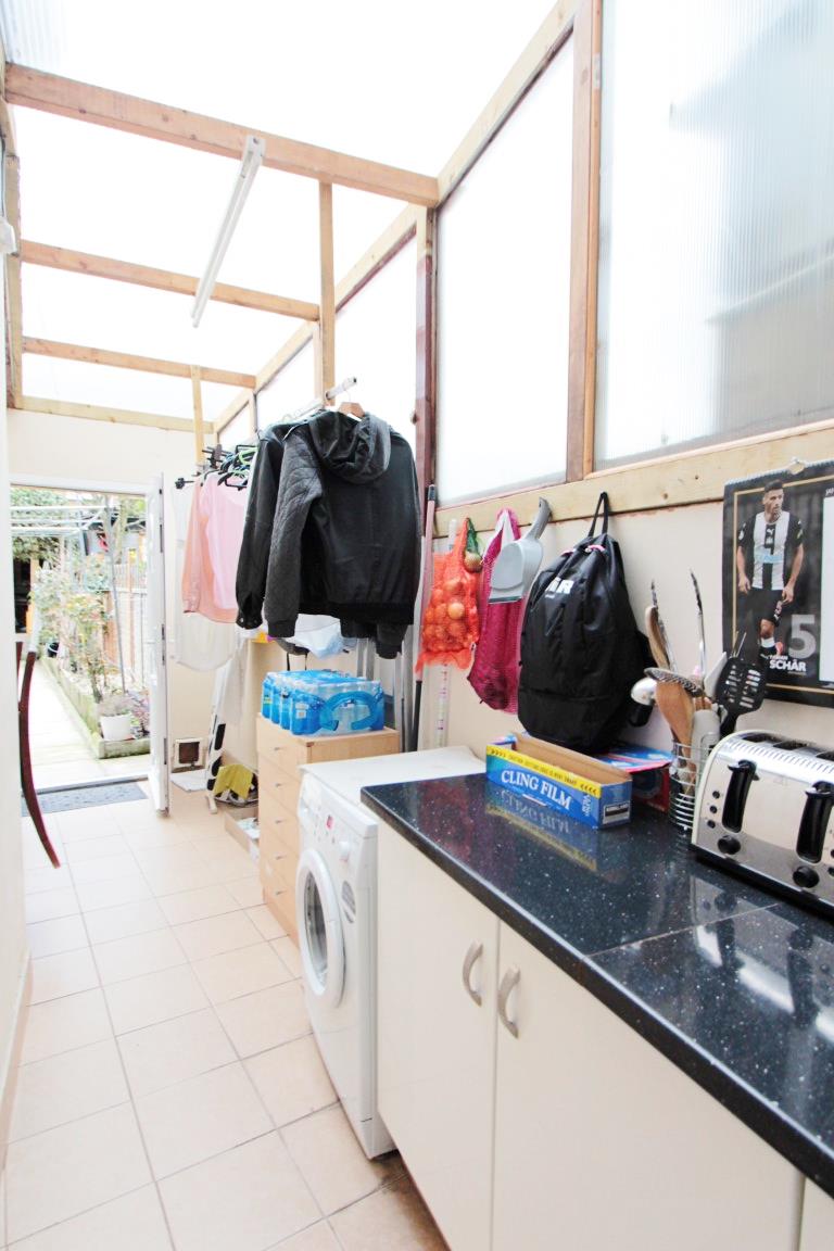 Property Image 51362cc2-099d-4c9a-98f0-6008f214f691