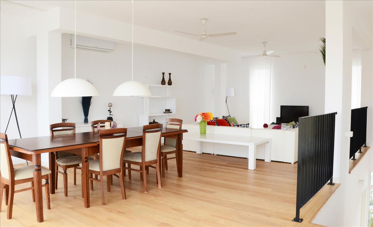 Property Image 51498f3c-d691-45ab-b783-8bc70fcaee08