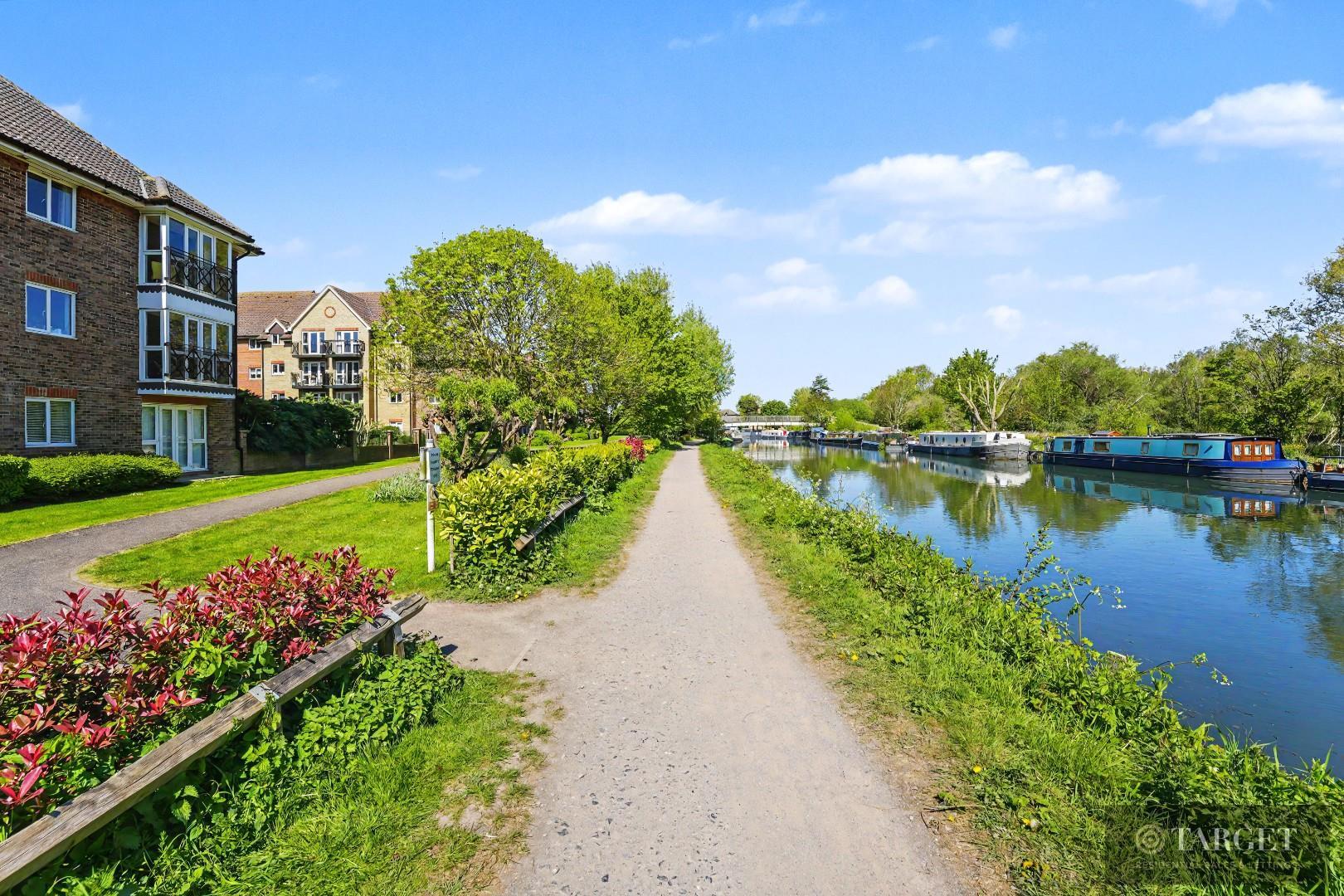 Property Image 515a6076-b5aa-4af7-aa4f-d7c828340089